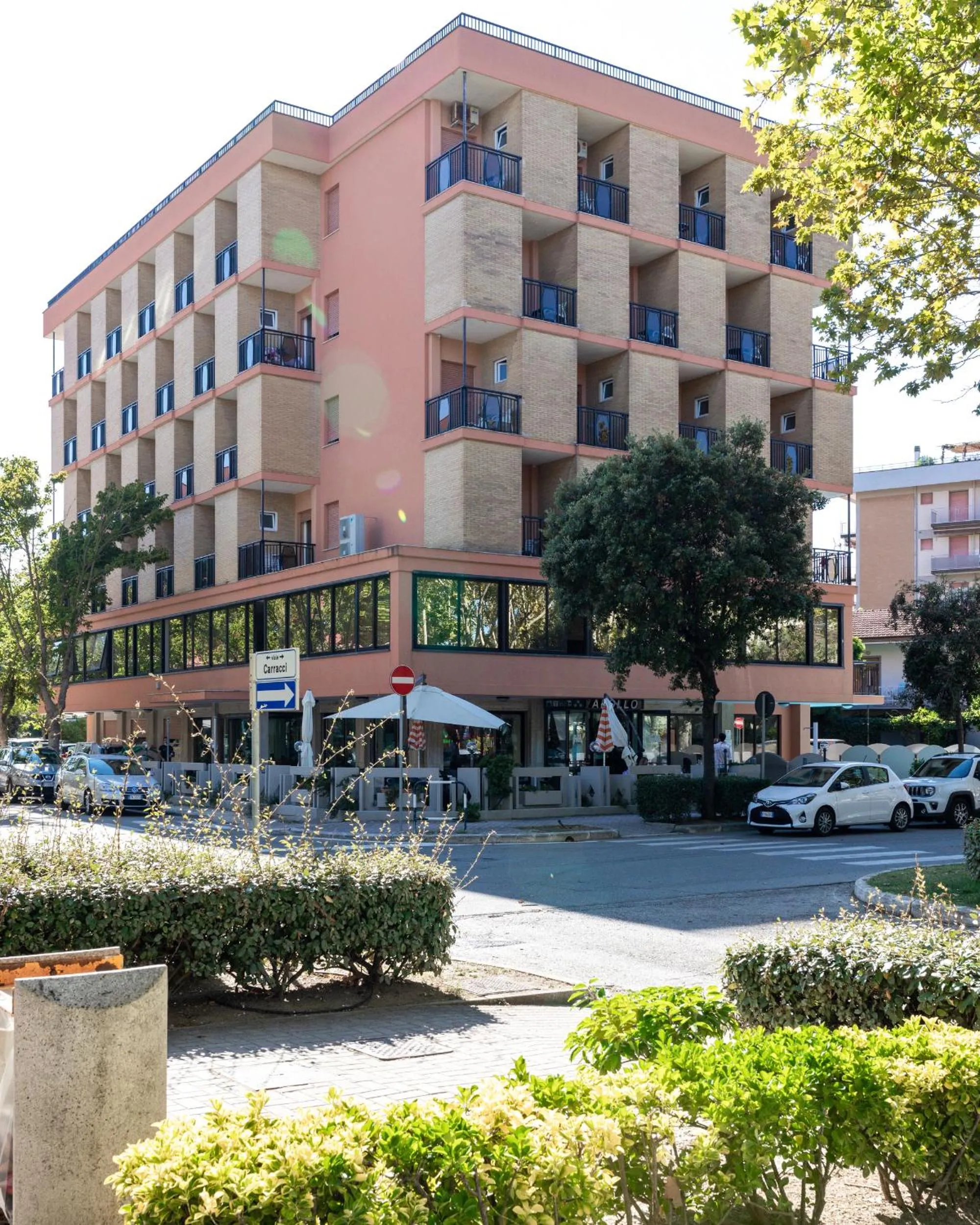 Property building in Hotel Apollo