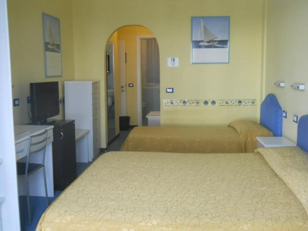 Photo of the whole room in Hotel Solemare