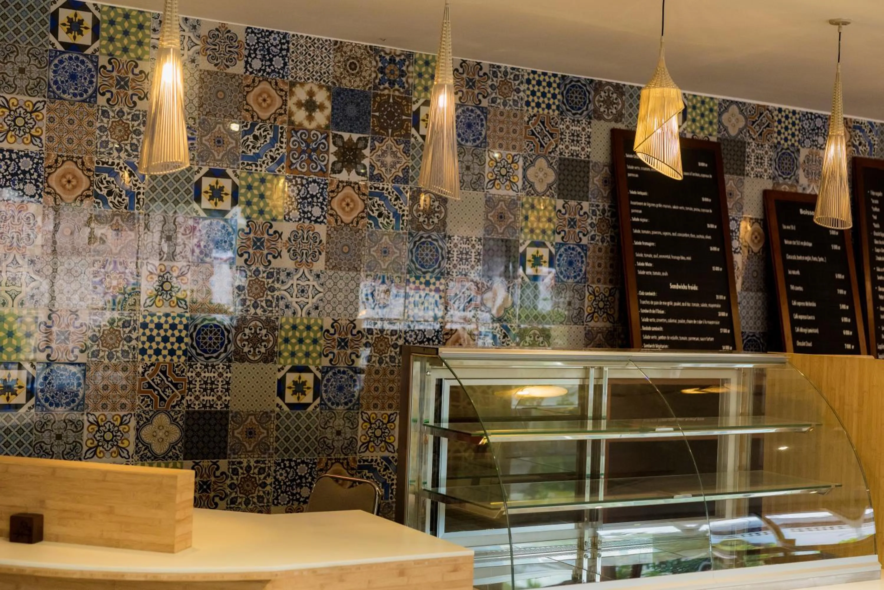 Food and drinks in Baobab Tree Hôtel & Spa