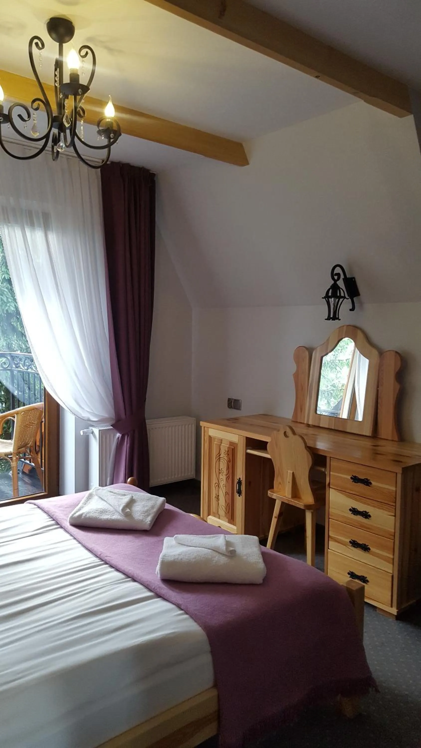 Bed in ECO Willa Grand Karpatia Ski&Wellness