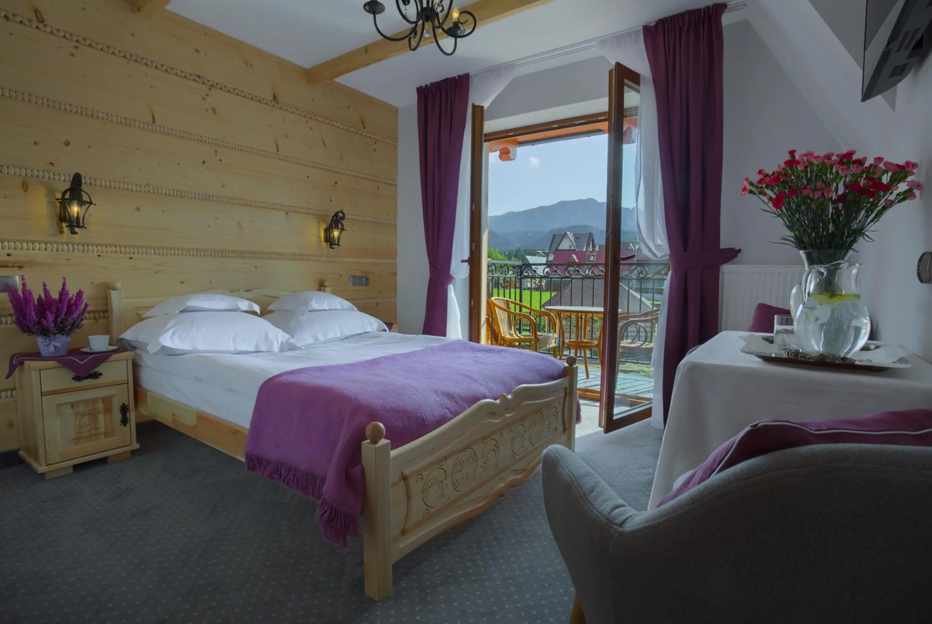 TV and multimedia, Bed in ECO Willa Grand Karpatia Ski&Wellness