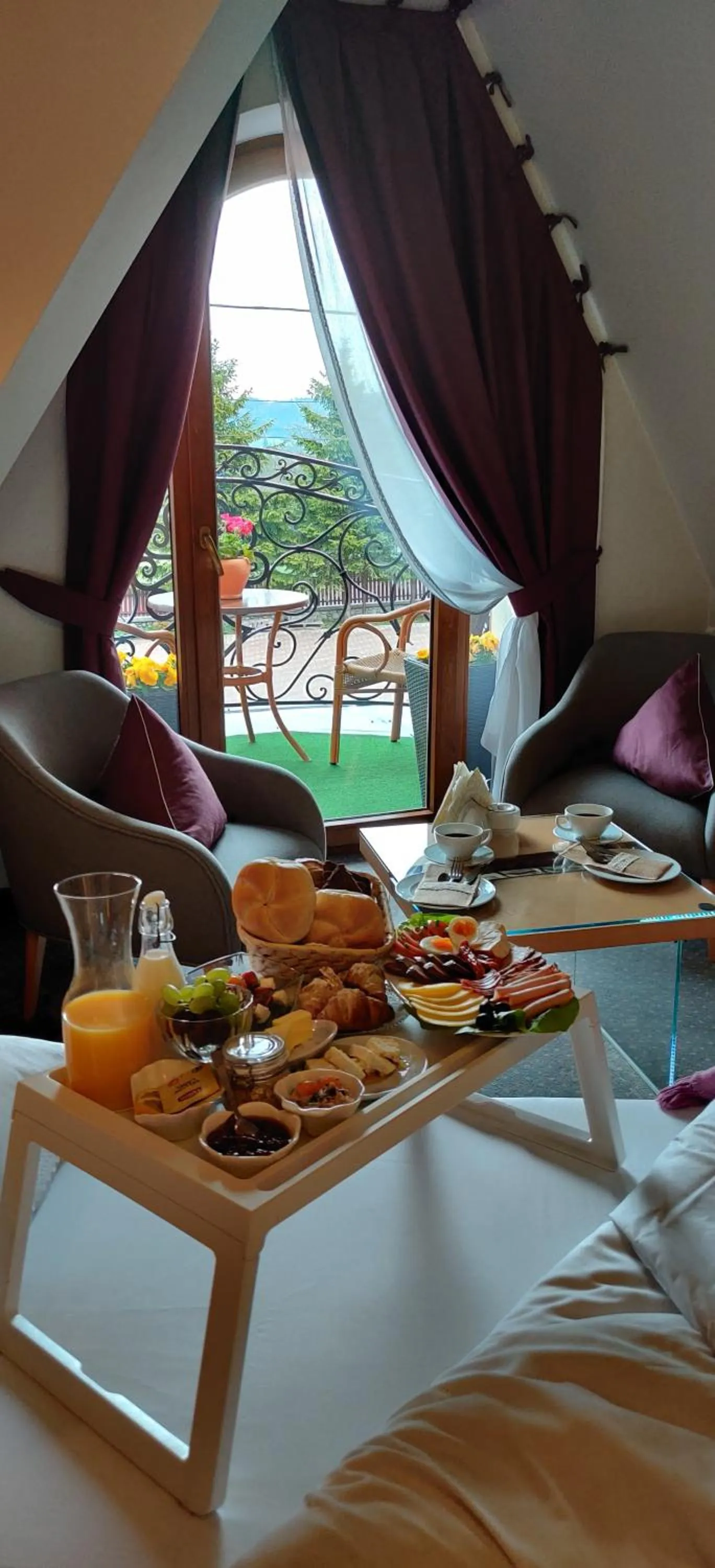 Bed in ECO Willa Grand Karpatia Ski&Wellness