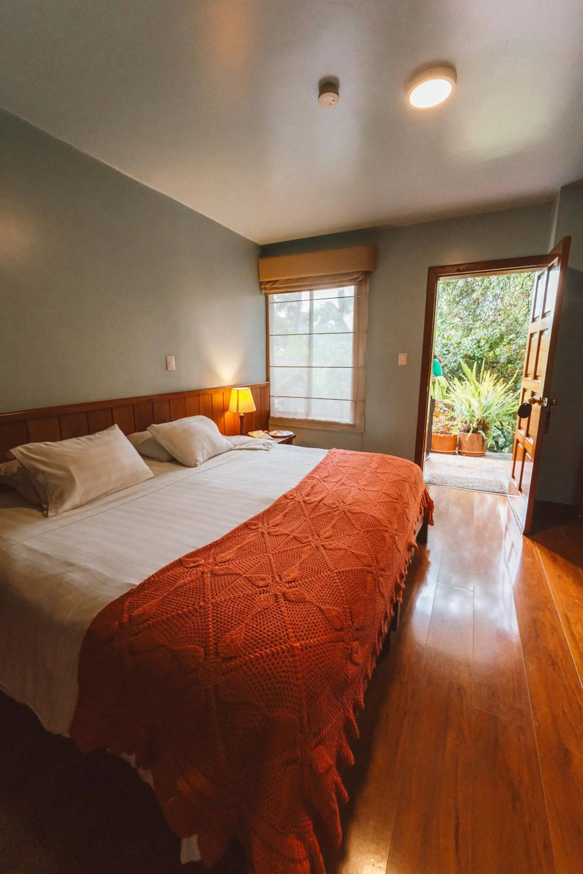 Bed in Hotel Victoria