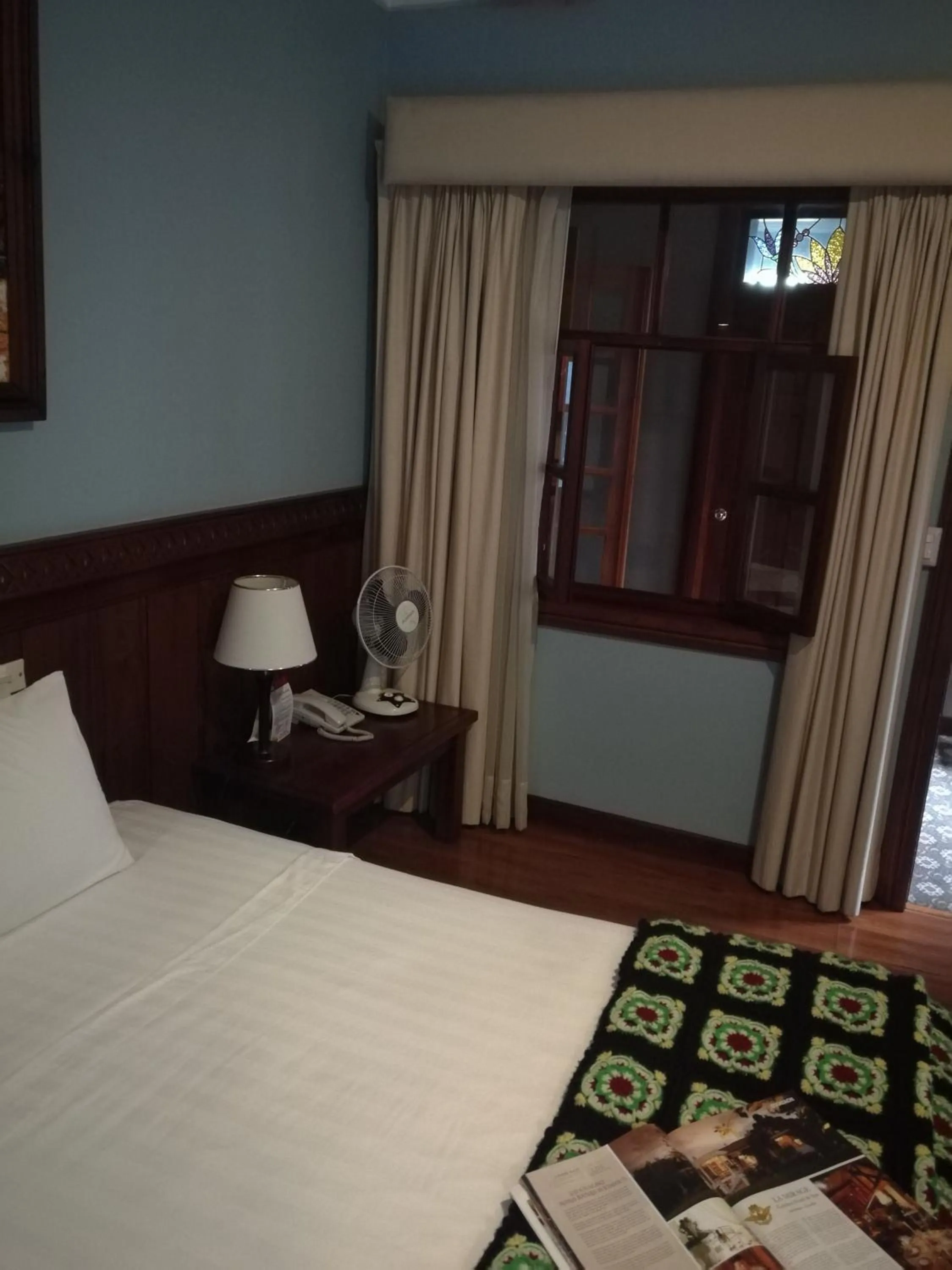 Bed in Hotel Victoria