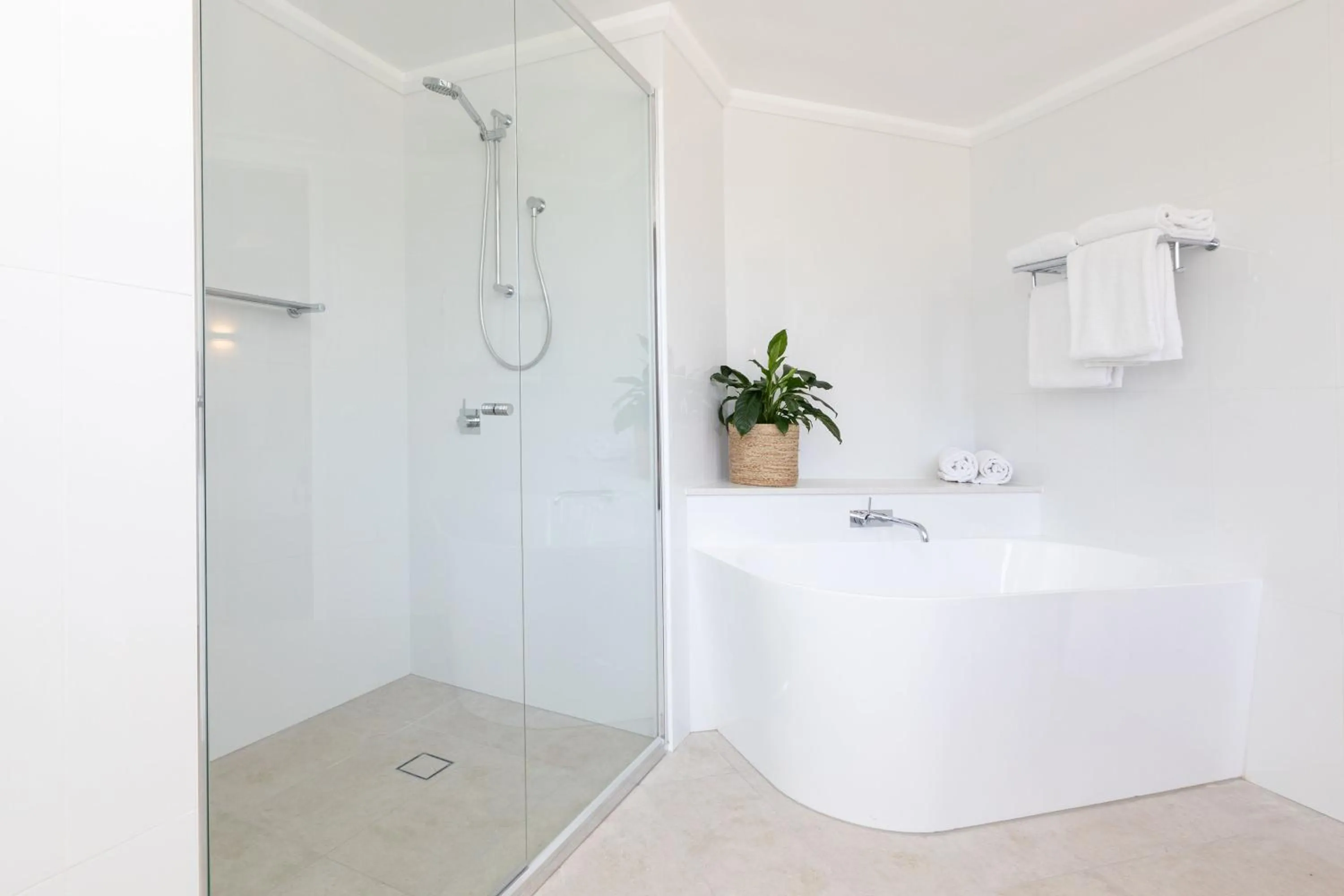 Bathroom in Novotel Sunshine Coast Resort