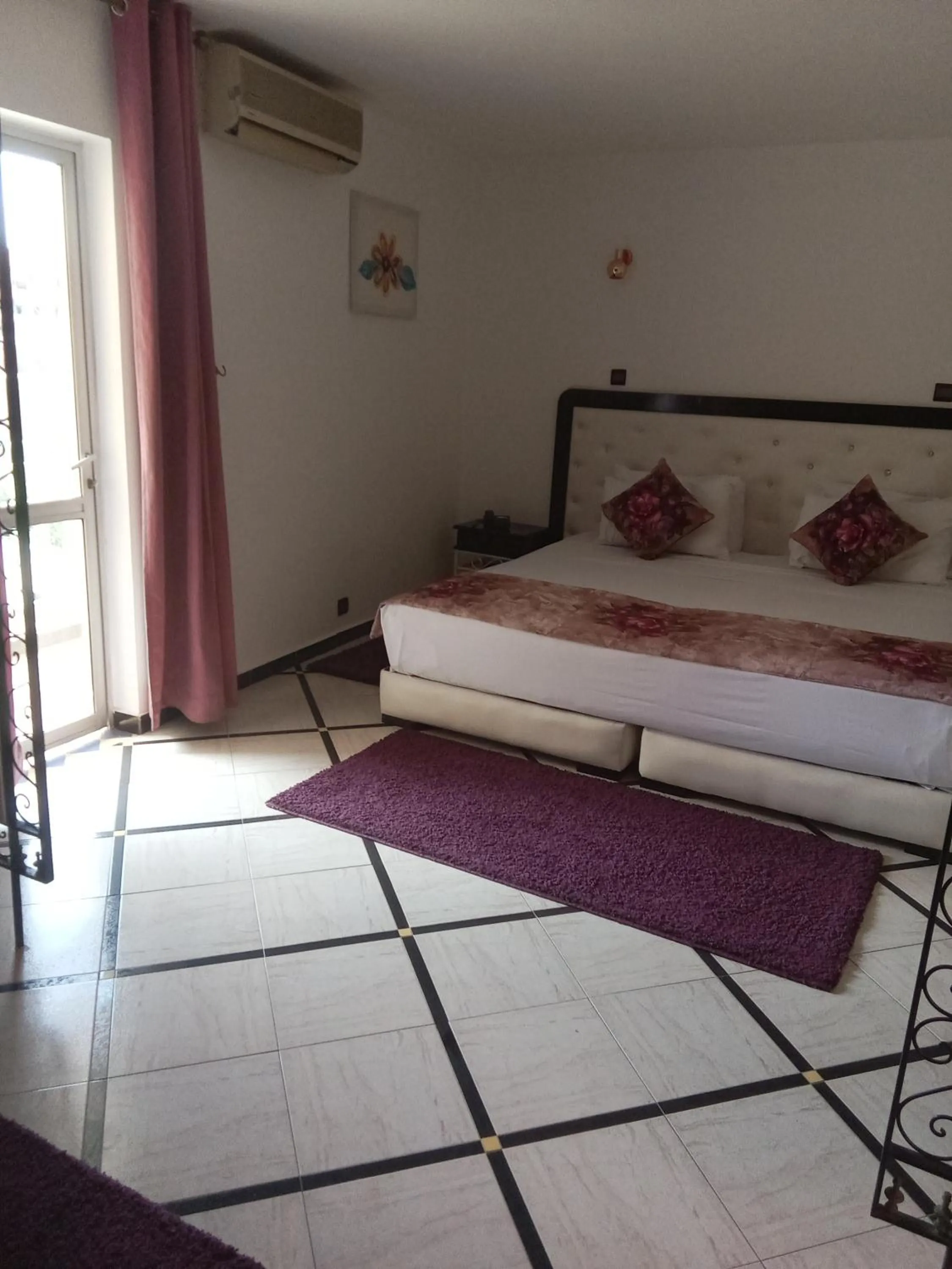 Bed in Hotel Al Kabir