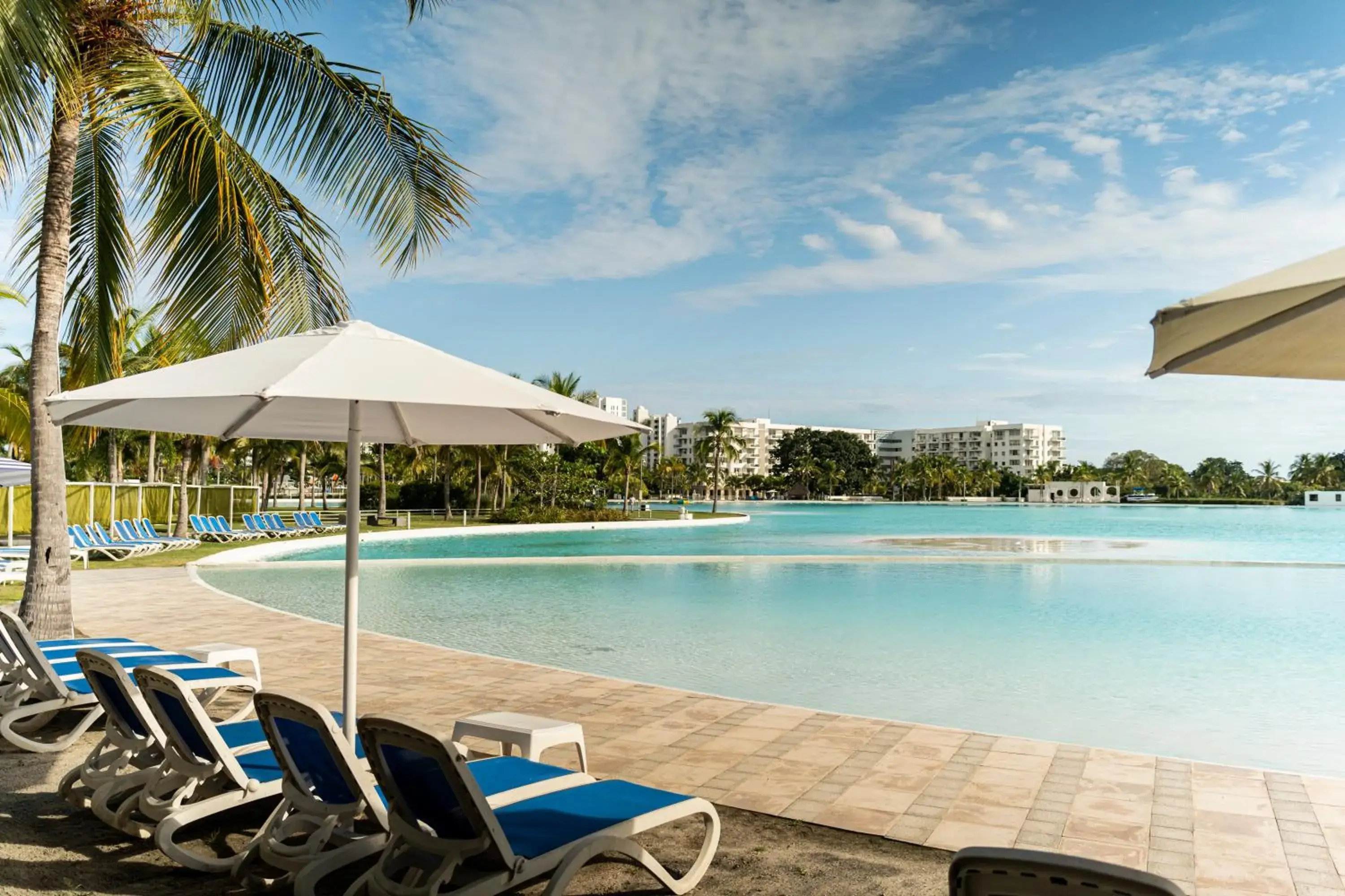 Swimming pool in Playa Blanca Beach Resort - All Inclusive Swimming pool in Playa Blanca Beach Resort - All Inclusive
