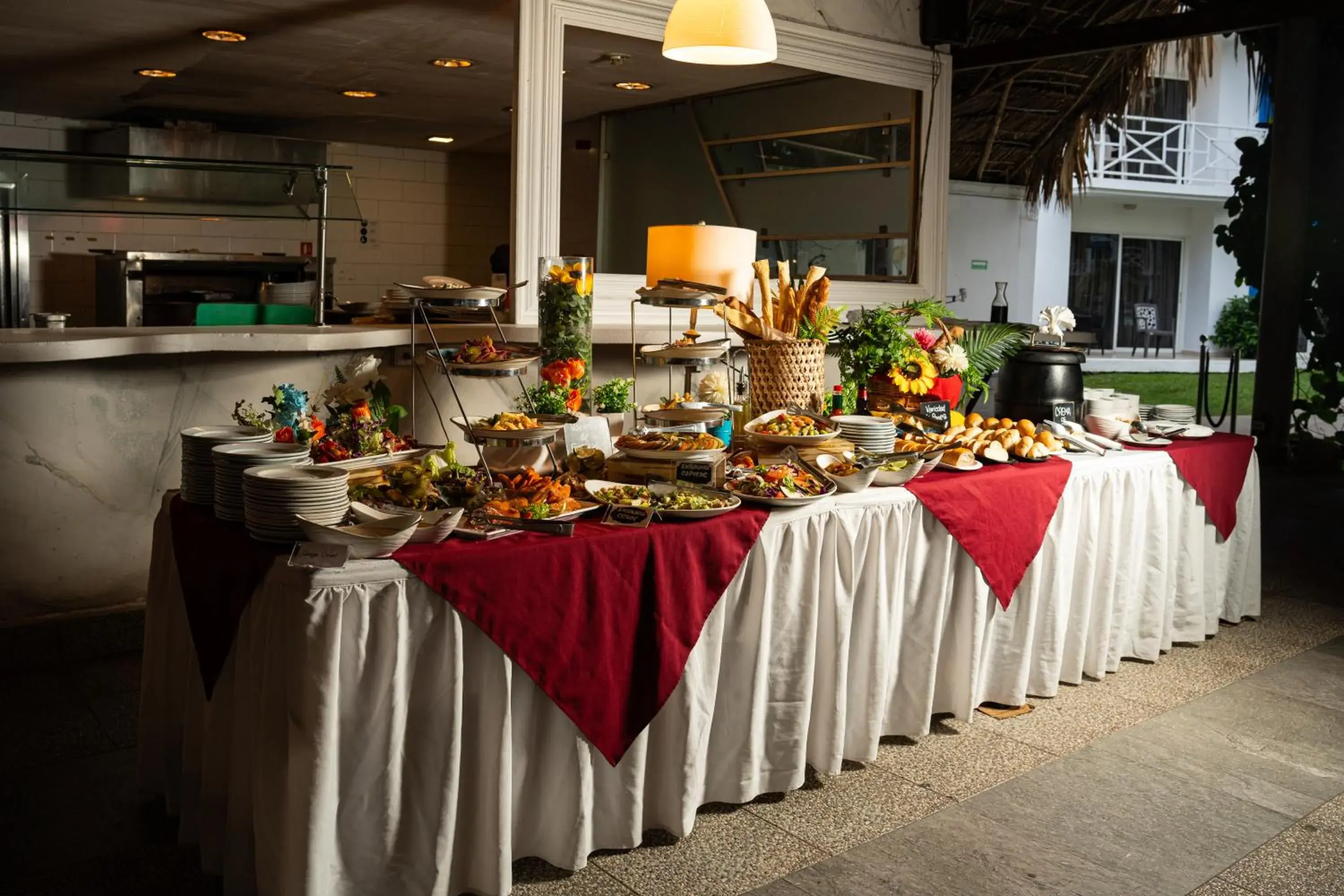 Food and drinks in Playa Blanca Beach Resort - All Inclusive Food and drinks in Playa Blanca Beach Resort - All Inclusive