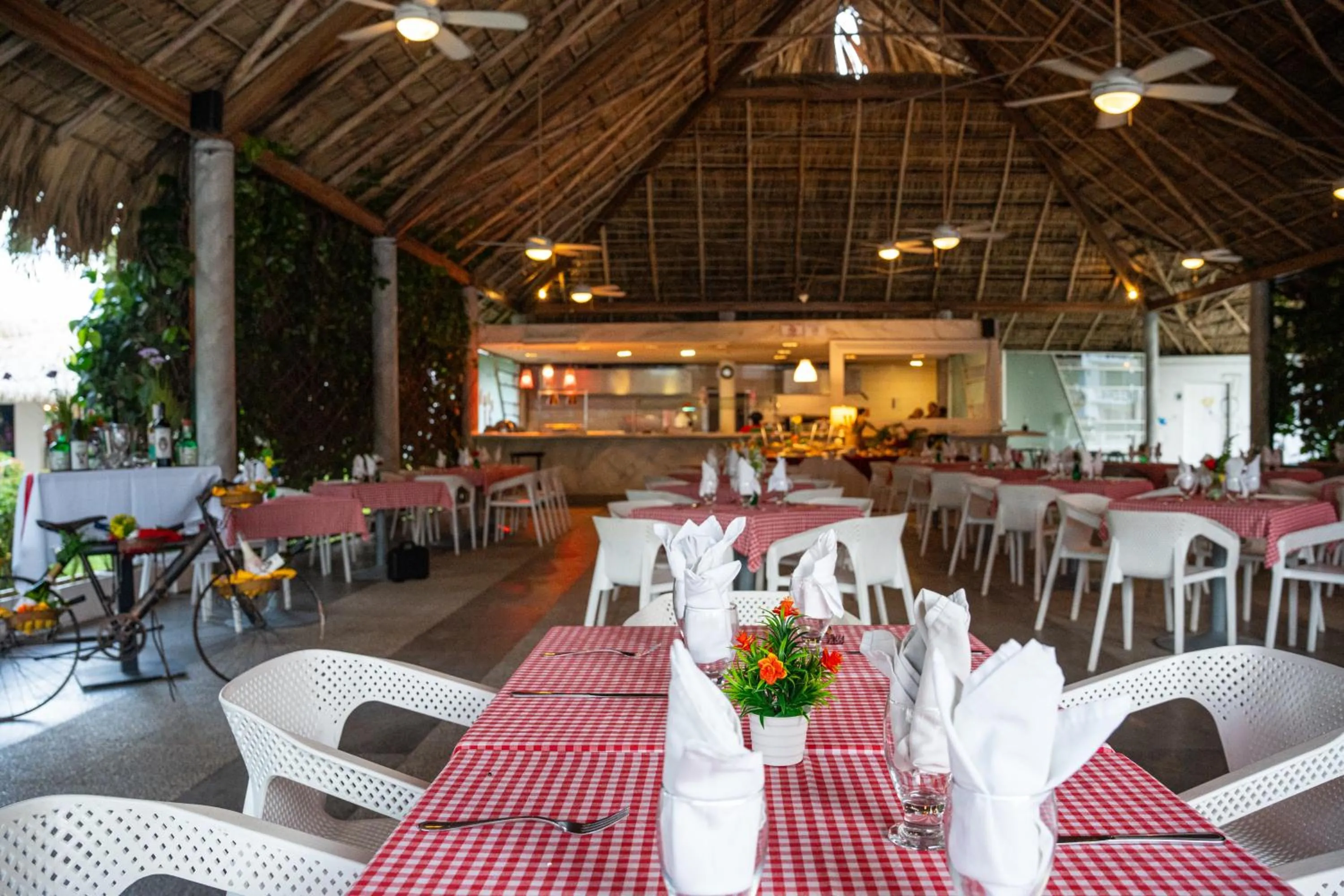 Restaurant/places to eat in Playa Blanca Beach Resort - All Inclusive