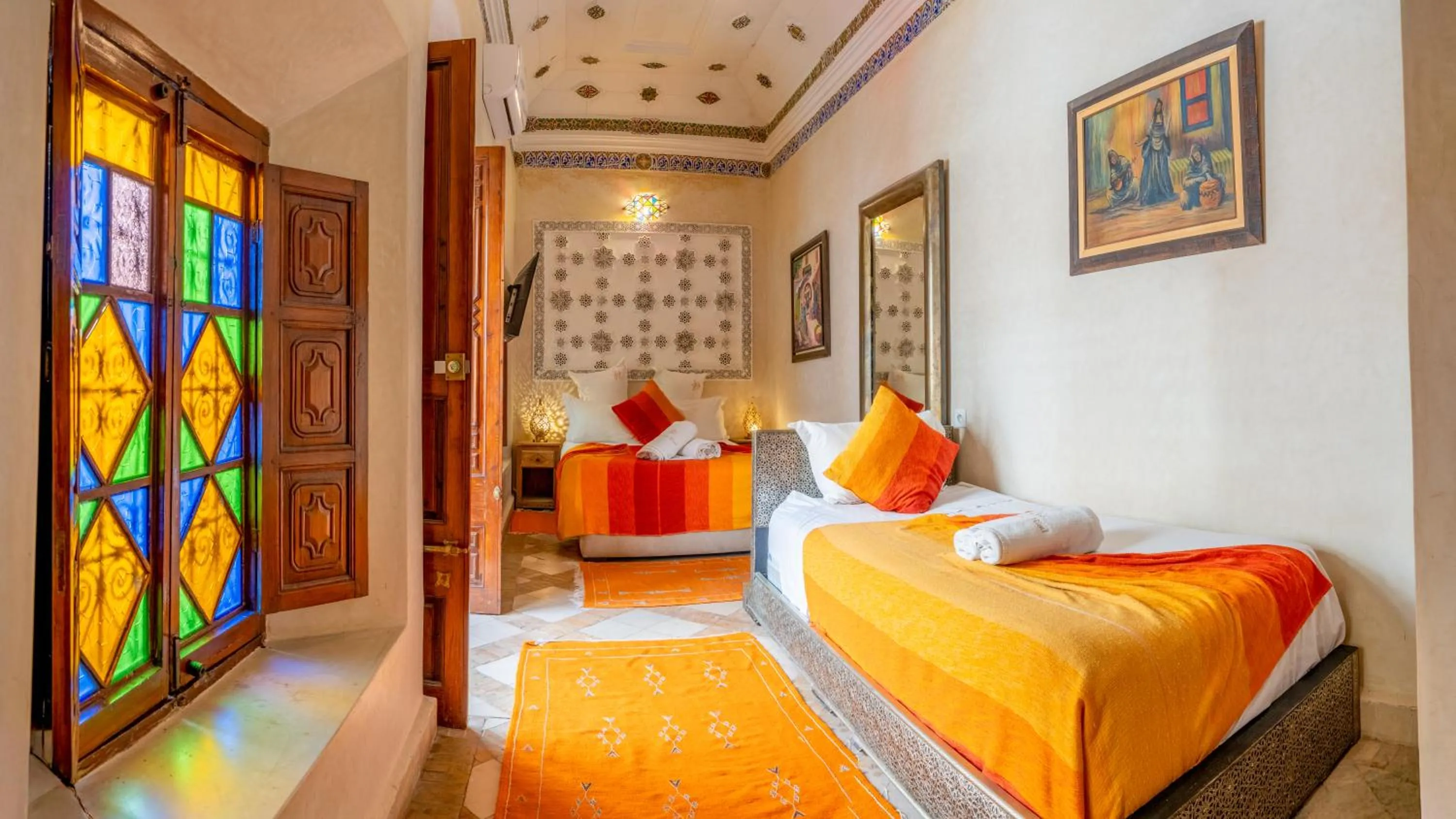 TV and multimedia, Bed in Riad Abaka hotel & boutique