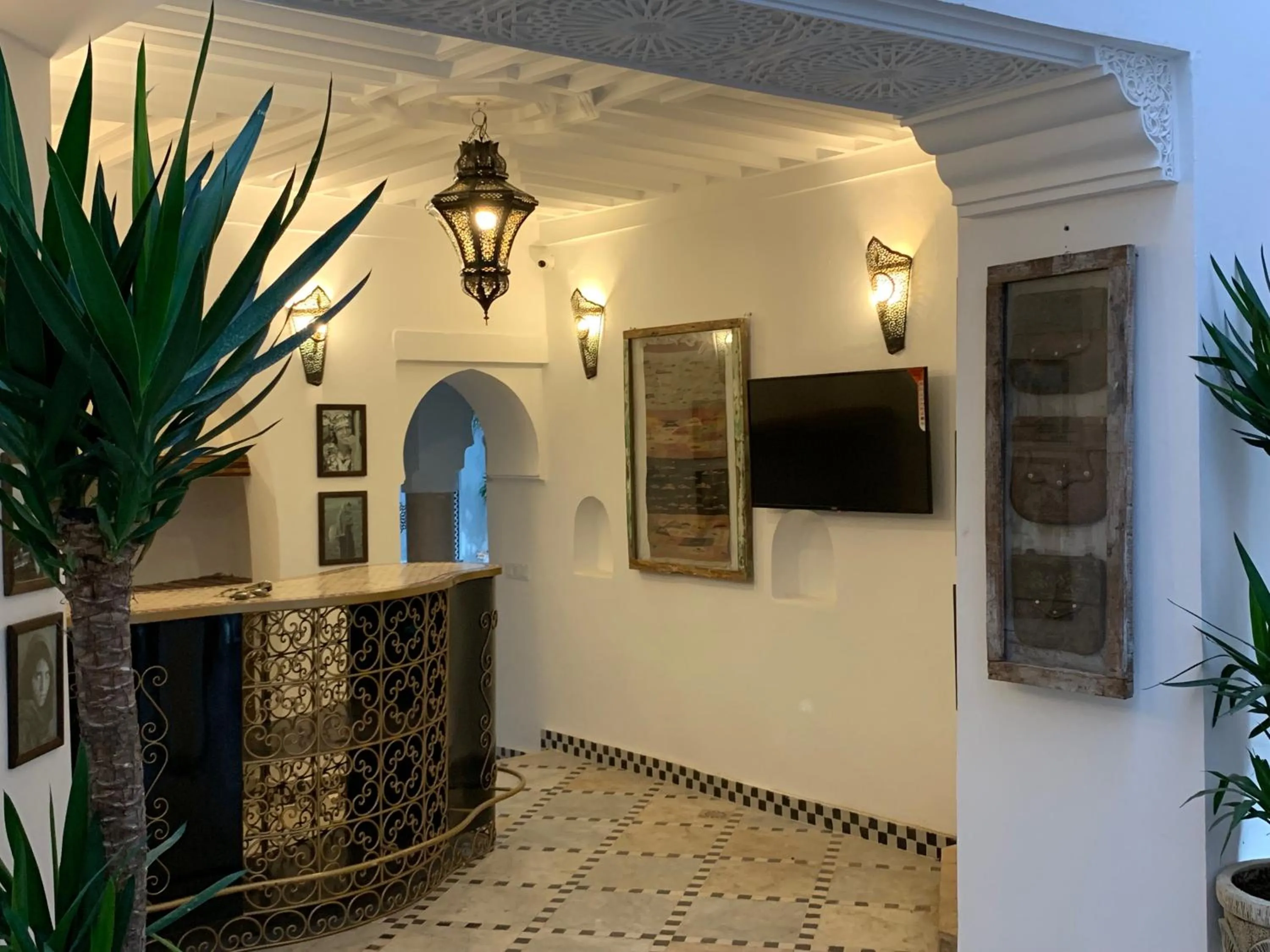 Lounge or bar in Riad Abaka hotel & boutique