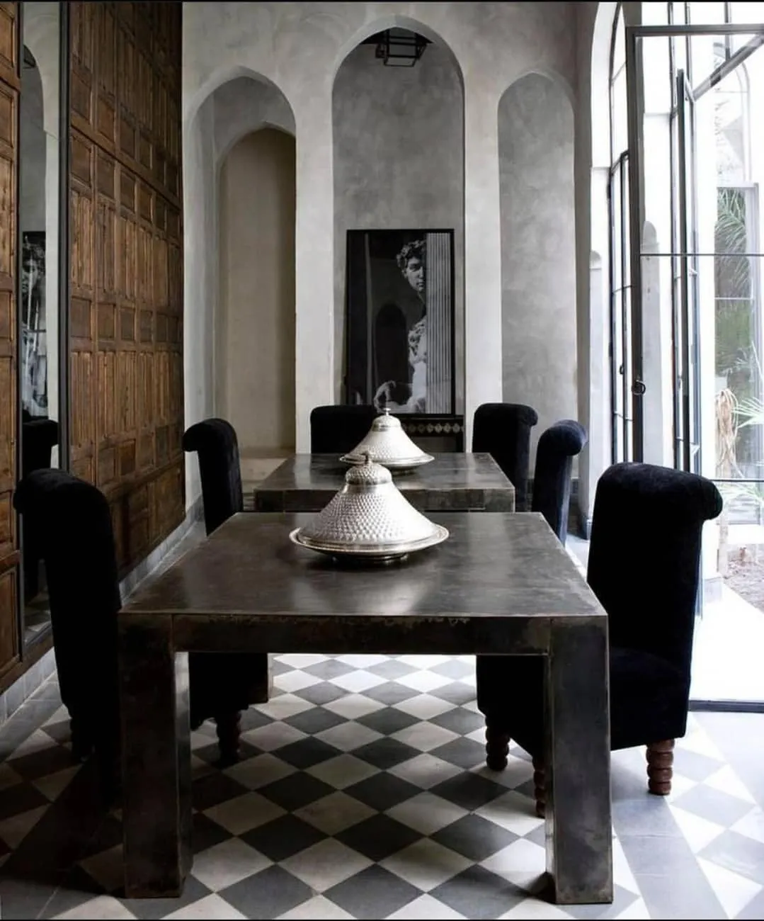 Business facilities in Dar Darma