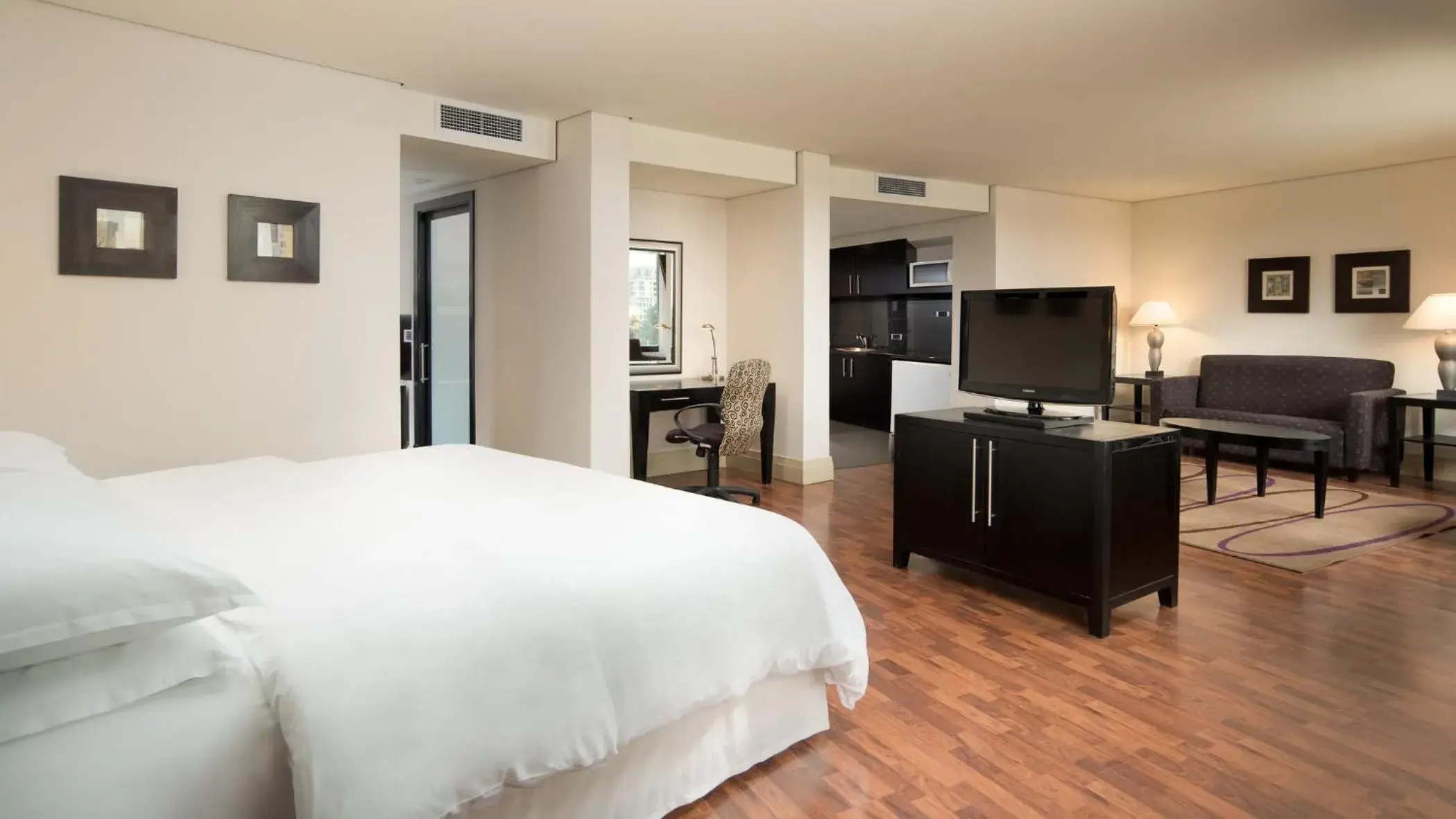 Junior Suite in Mak Albania Hotel Junior Suite in Mak Albania Hotel