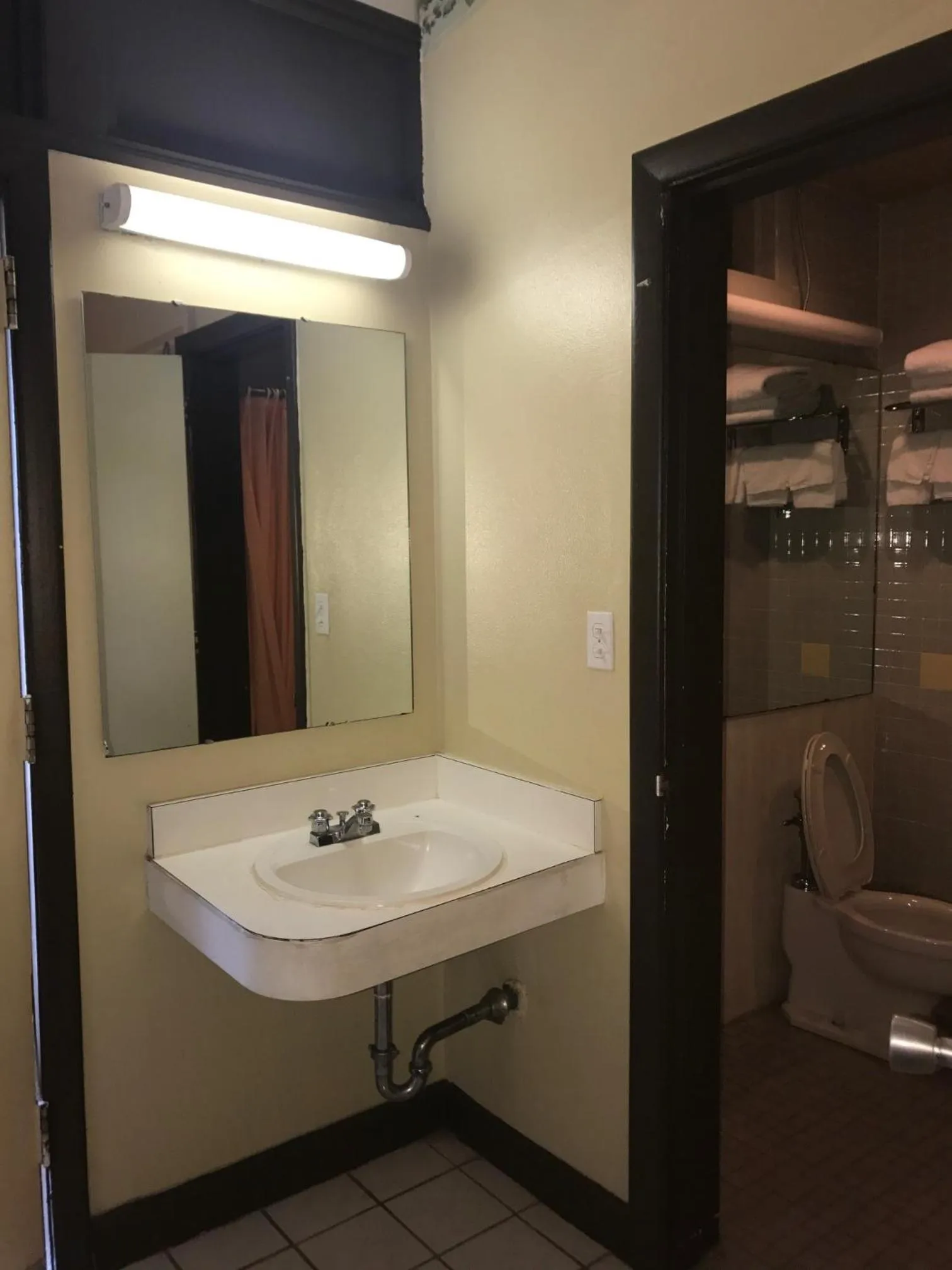 Property building in Red Carpet Inn