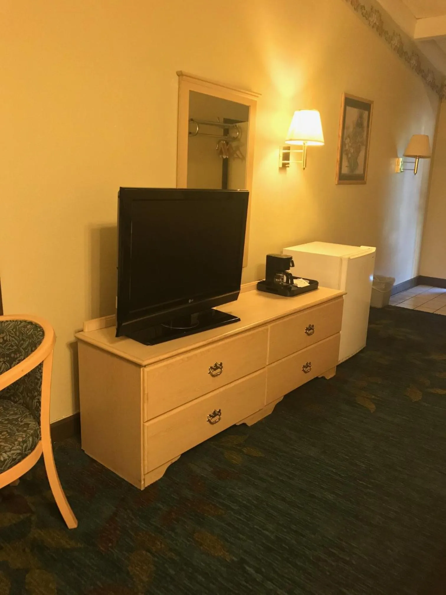 Property building in Red Carpet Inn