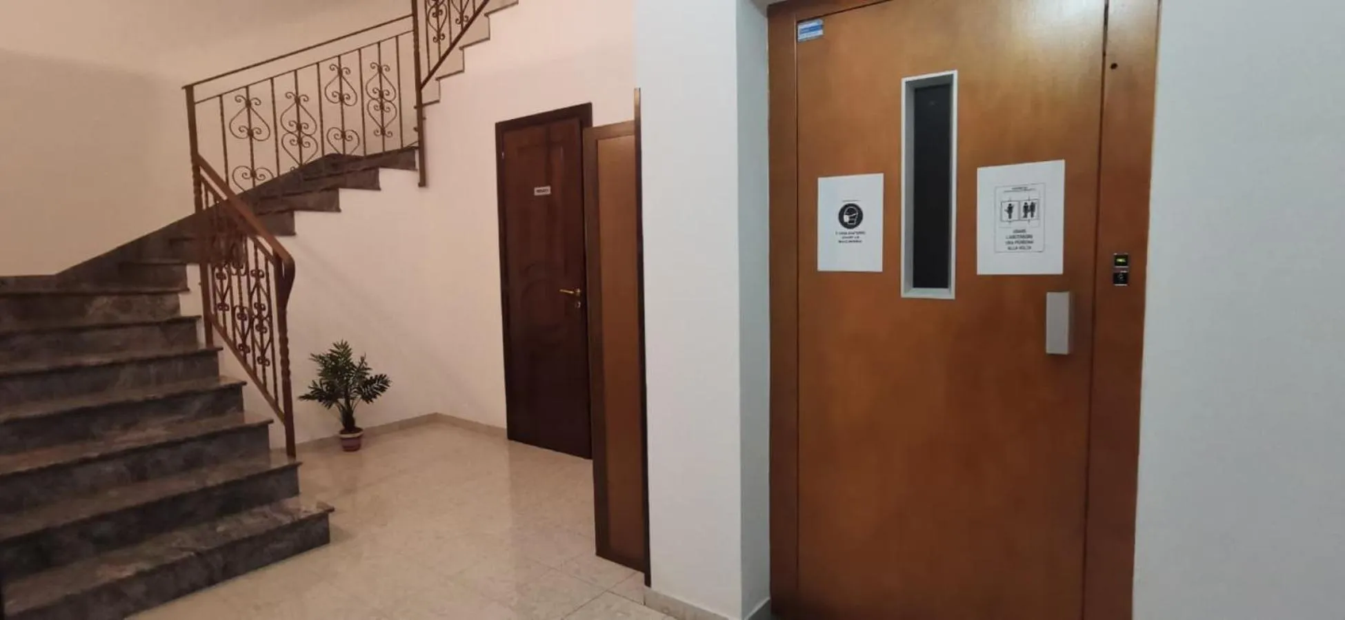 elevator in Hotel Edelweiss