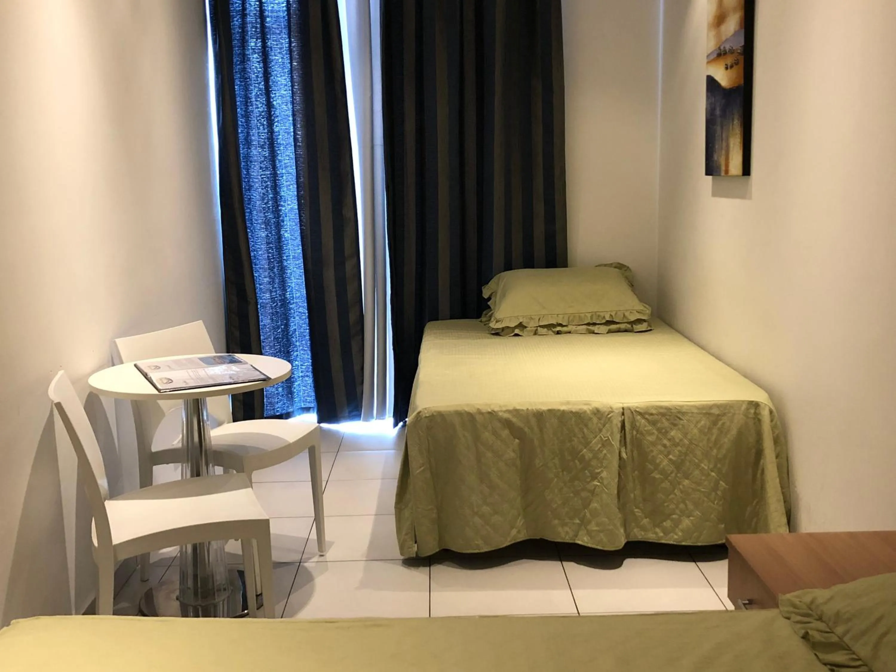 Bed in Harbour Lodge