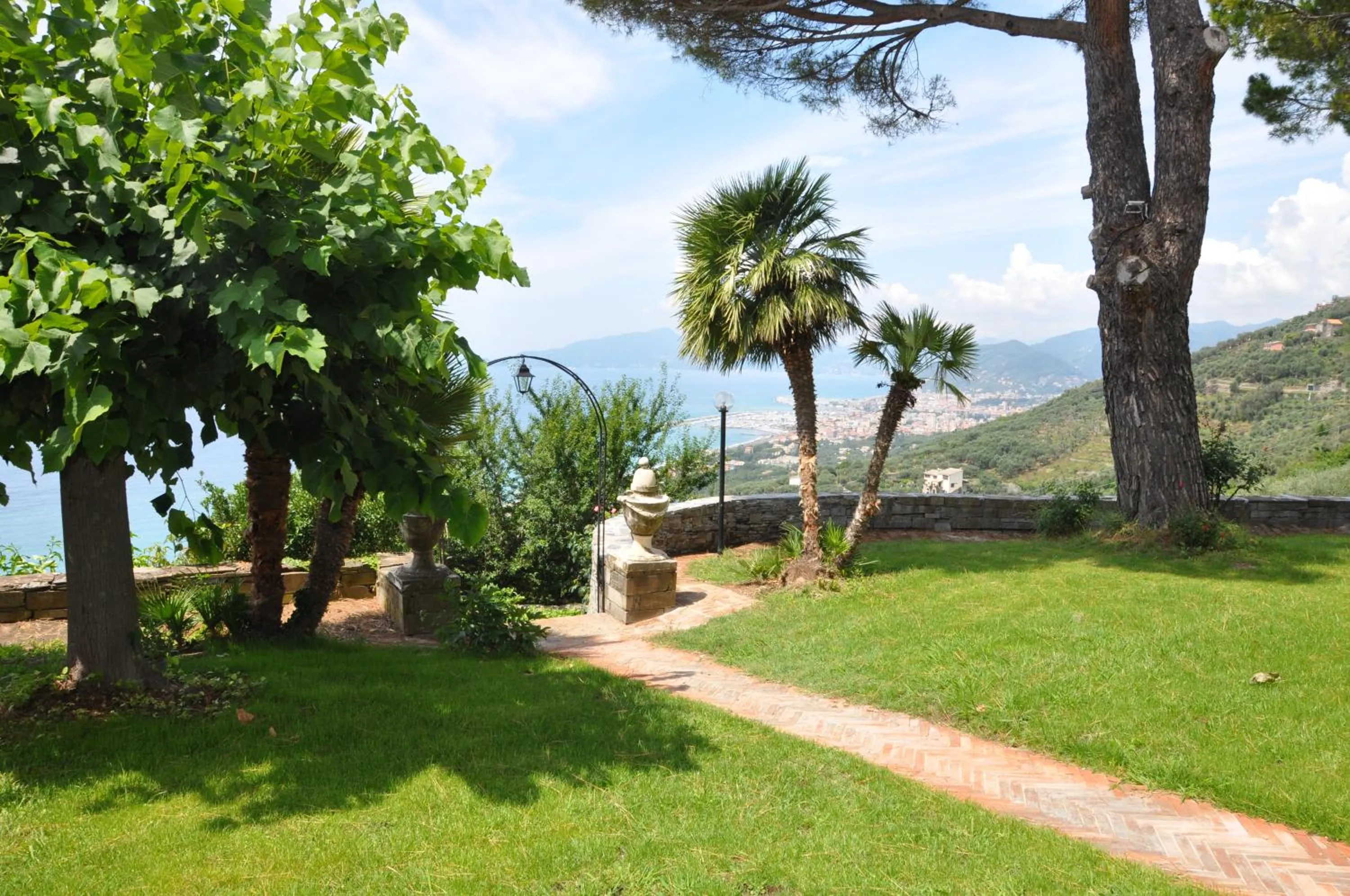 Natural landscape in Olivenere agriturismo