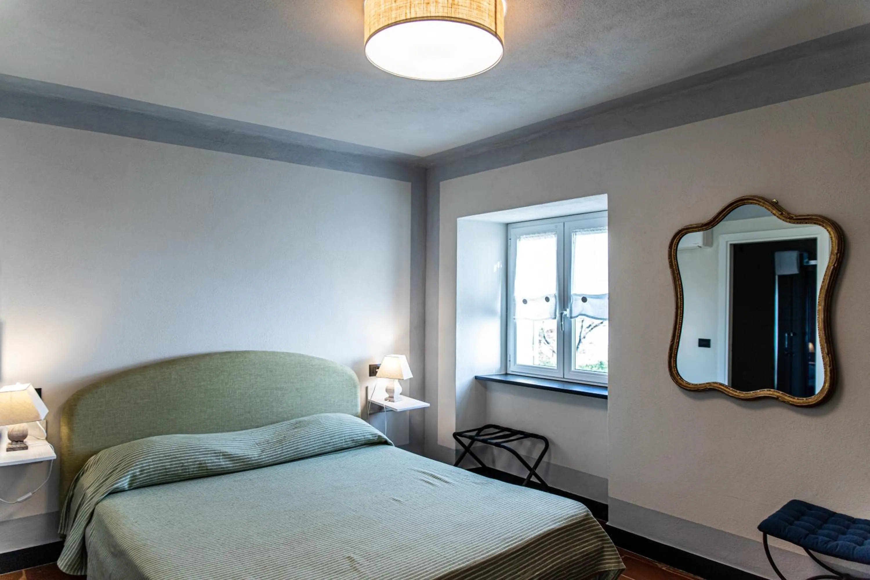 Bed in Olivenere agriturismo