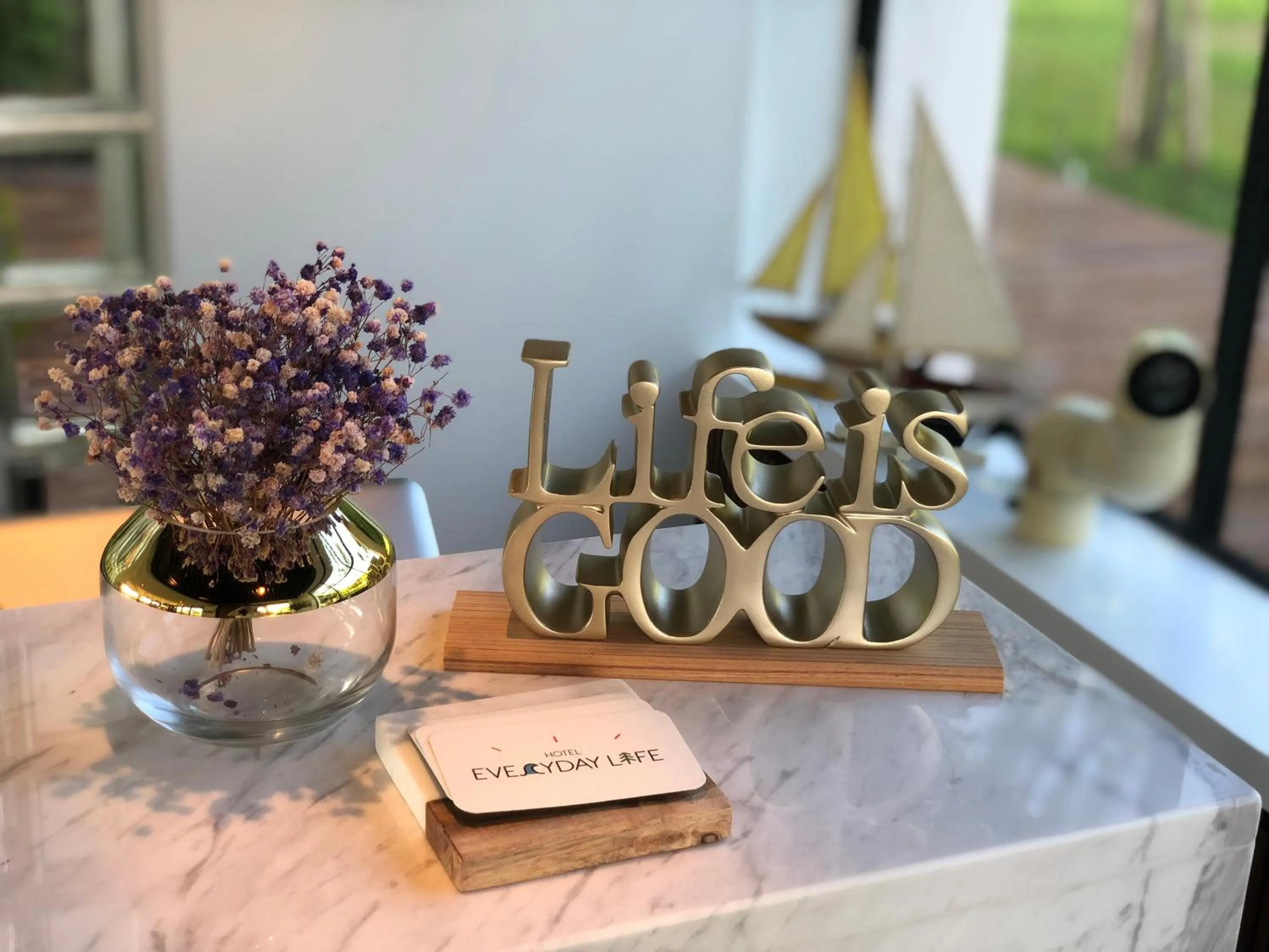 Lobby or reception in Hotel Everyday Life