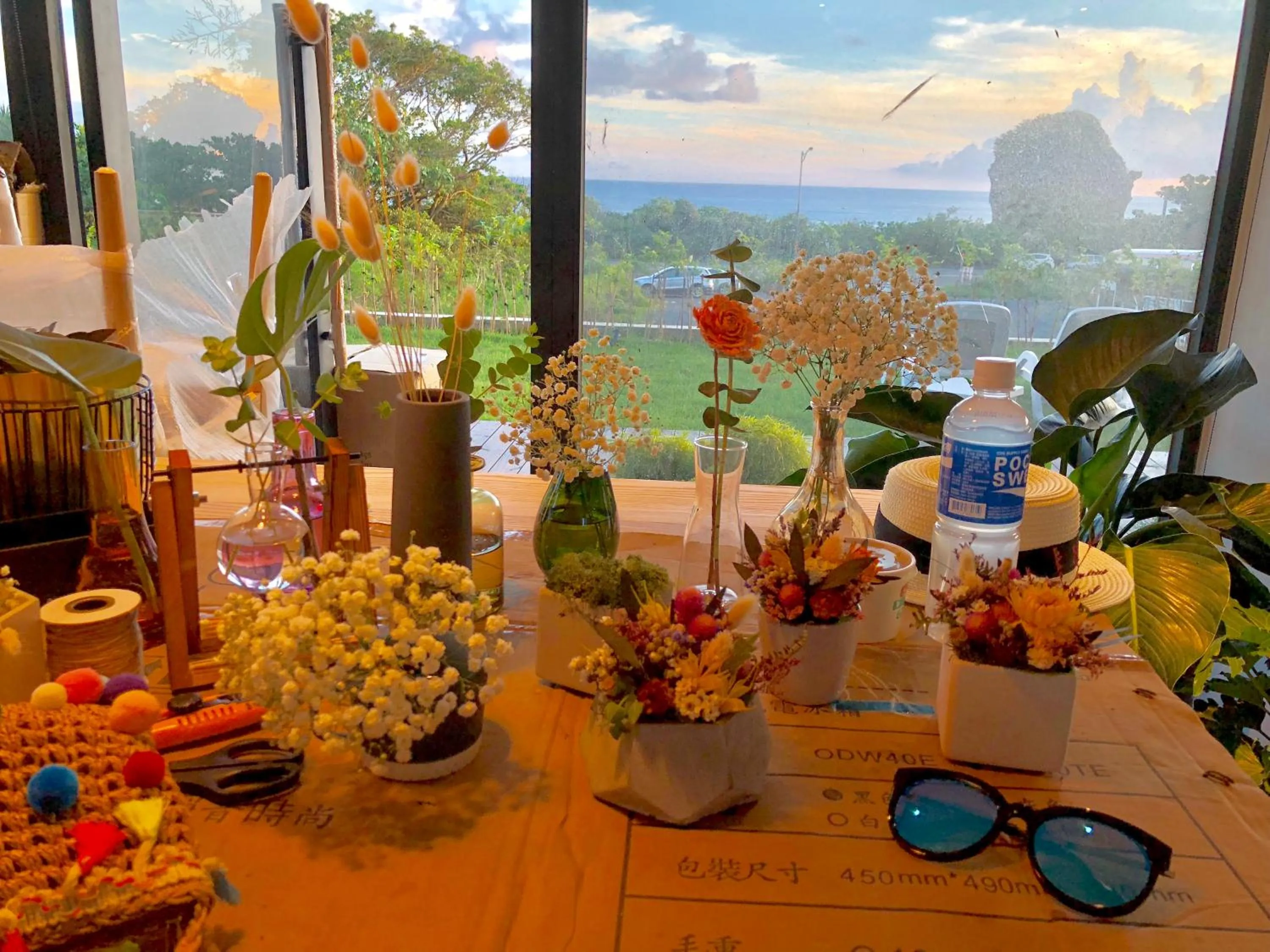 Restaurant/places to eat in Hotel Everyday Life