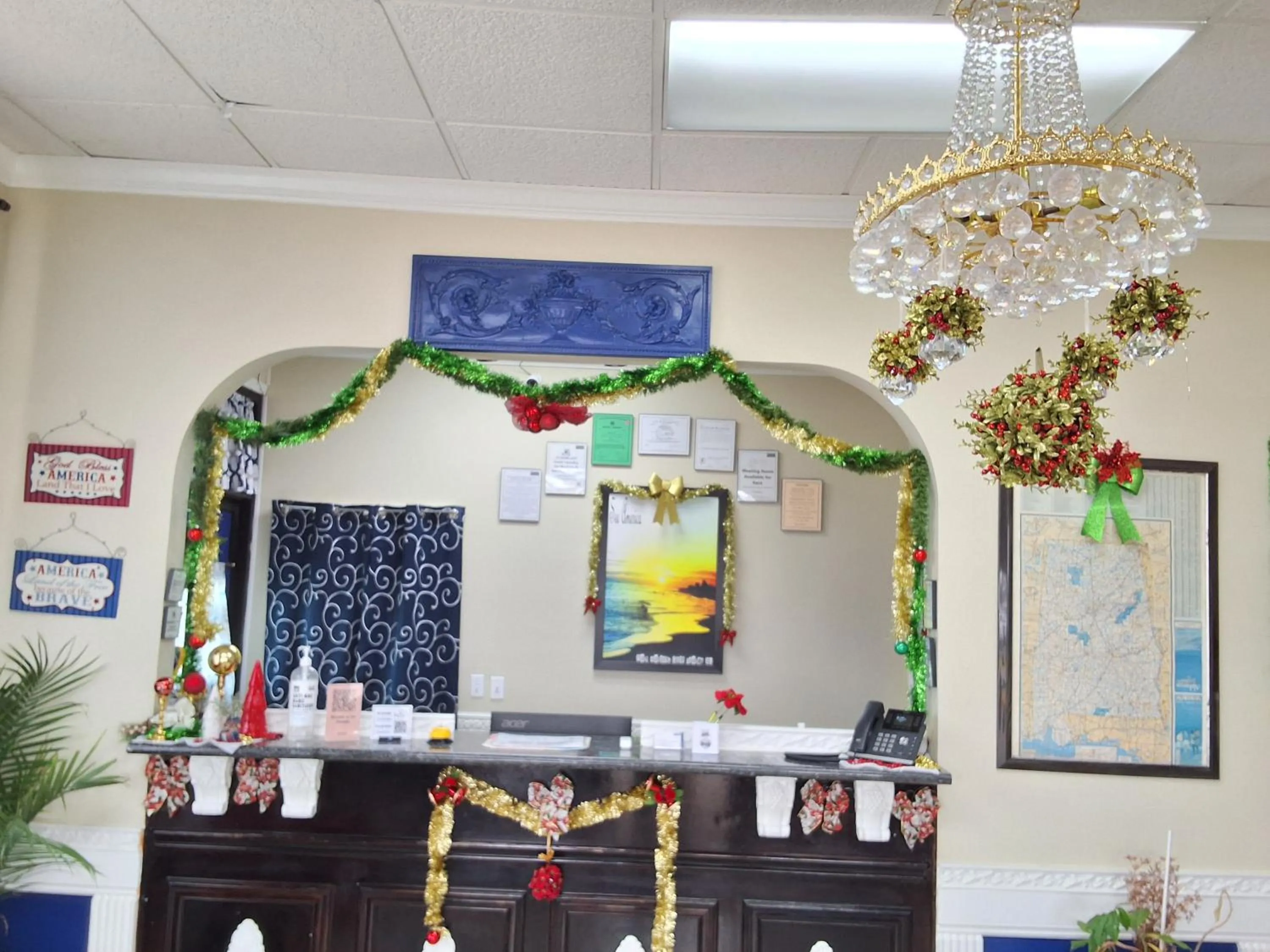 Property building in Travelodge by Wyndham-Thomasville AL