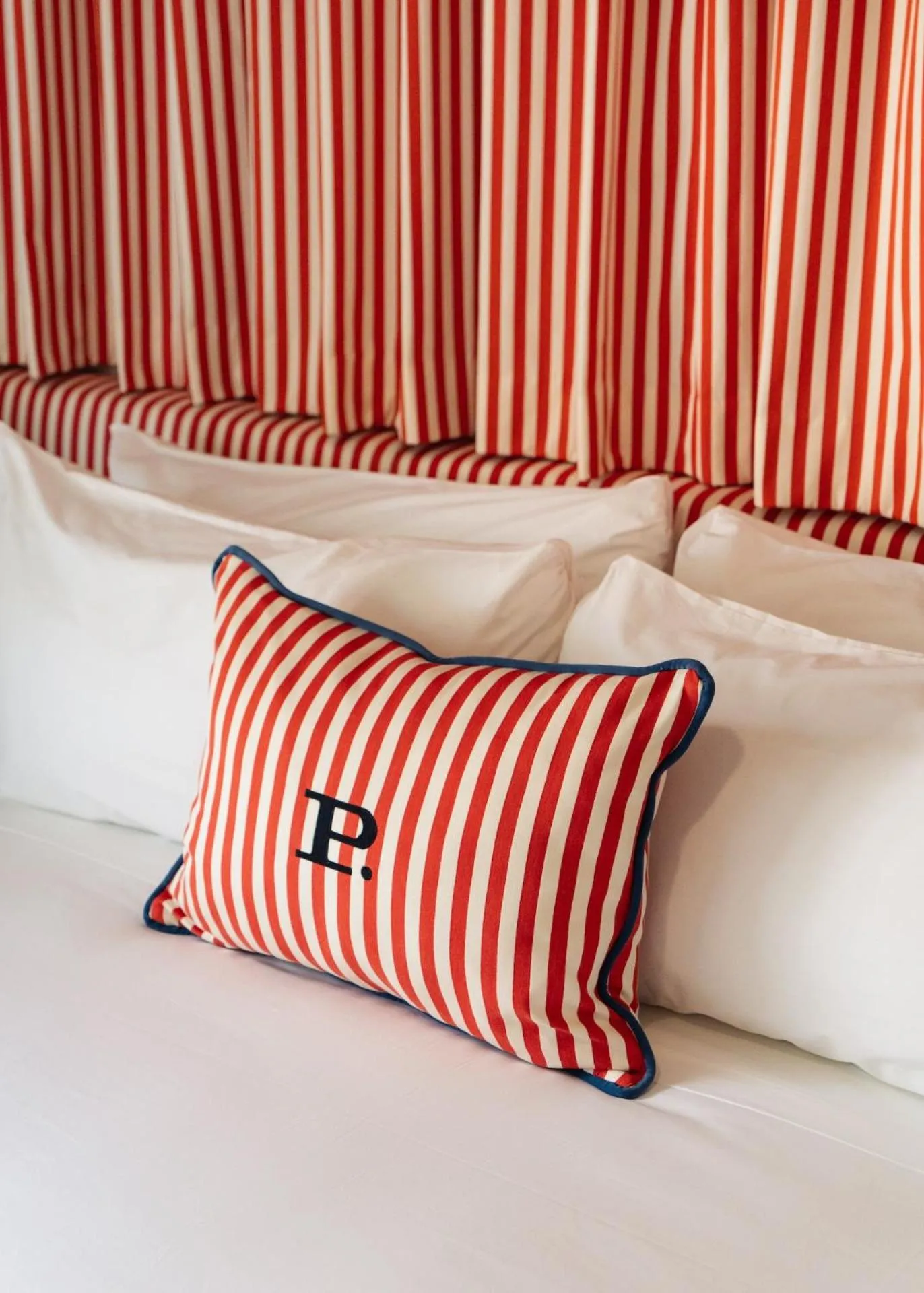 Decorative detail, Bed in Palihotel Melrose