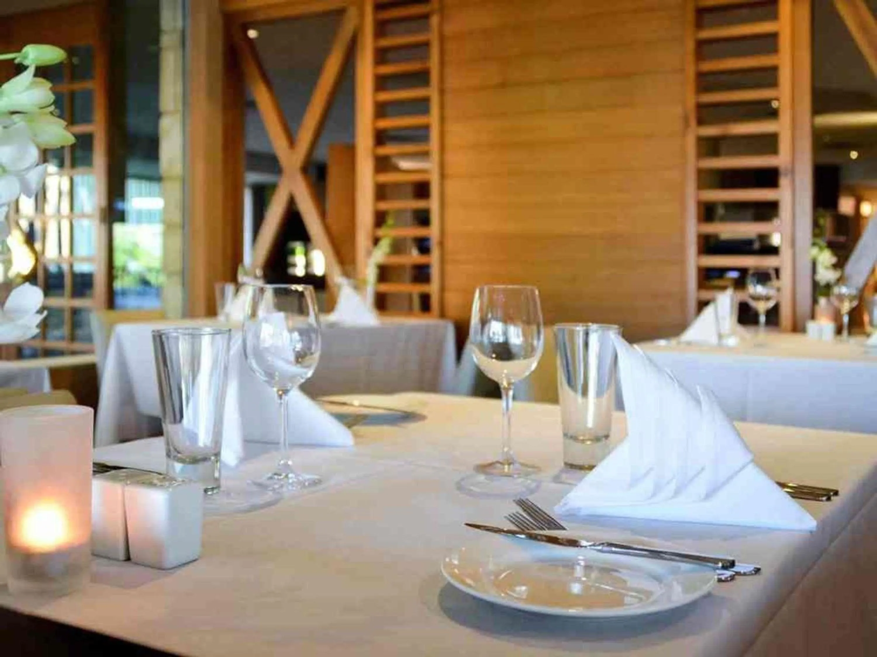Restaurant/places to eat in Novotel Vines Resort Swan Valley