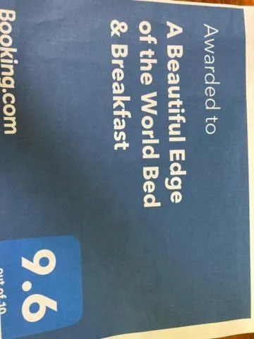 A Beautiful Edge of the World Bed & Breakfast