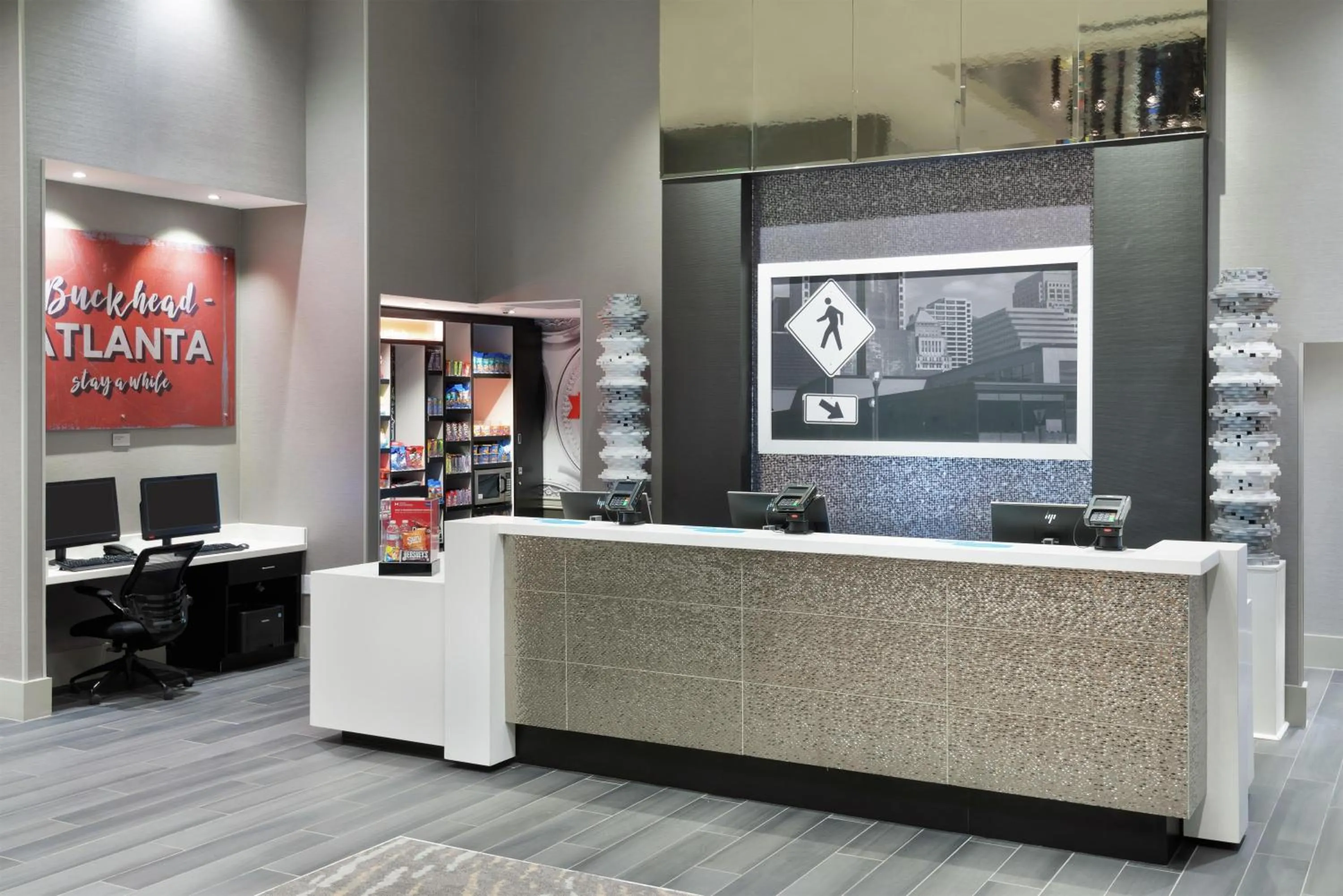 Lobby or reception in Hampton Inn & Suites Atlanta Buckhead Place