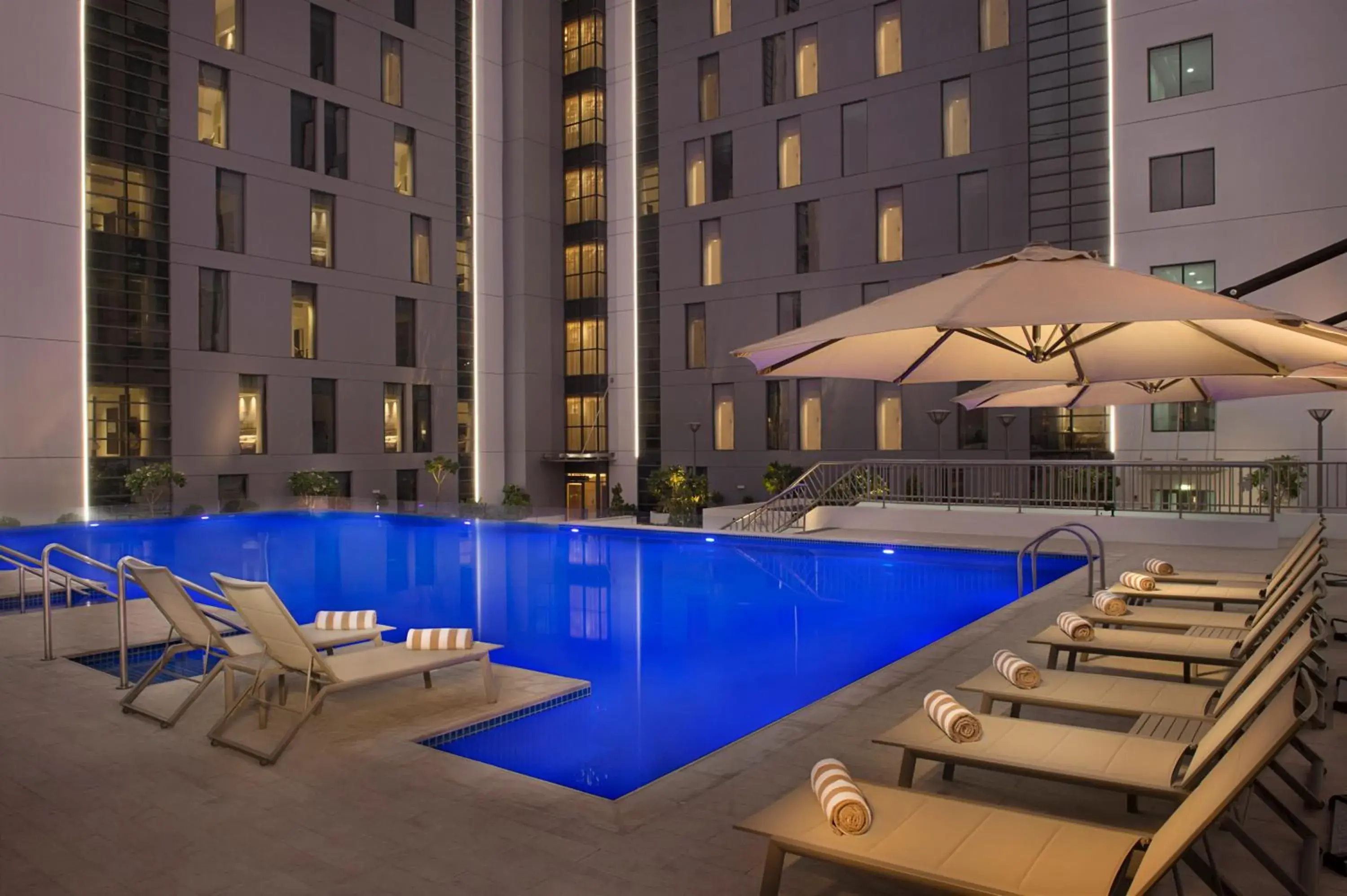 Pool view in Hampton By Hilton Dubai Airport Pool view in Hampton By Hilton Dubai Airport