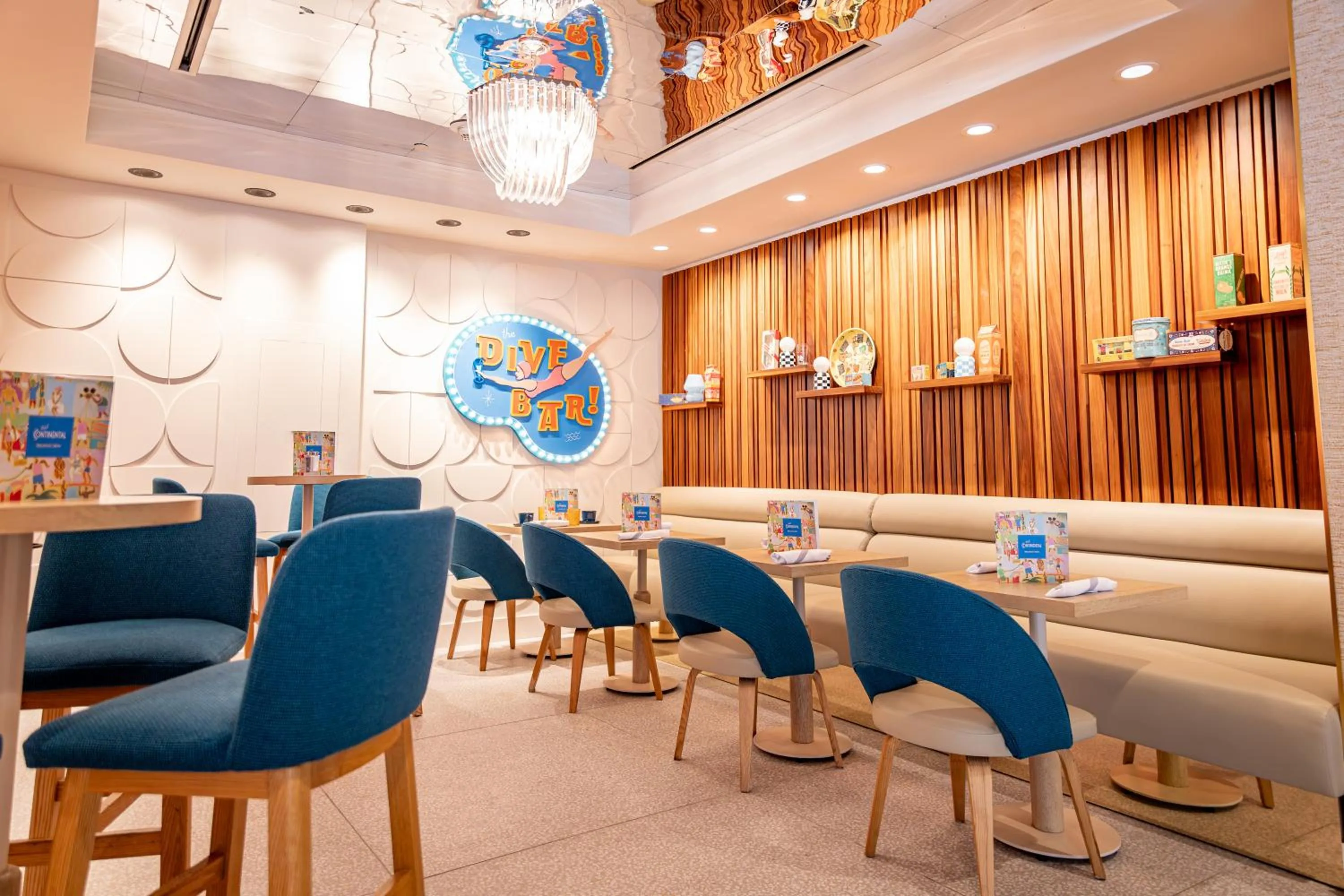 Restaurant/places to eat in Hotel Continental Miami Beach, Tapestry Collection by Hilton