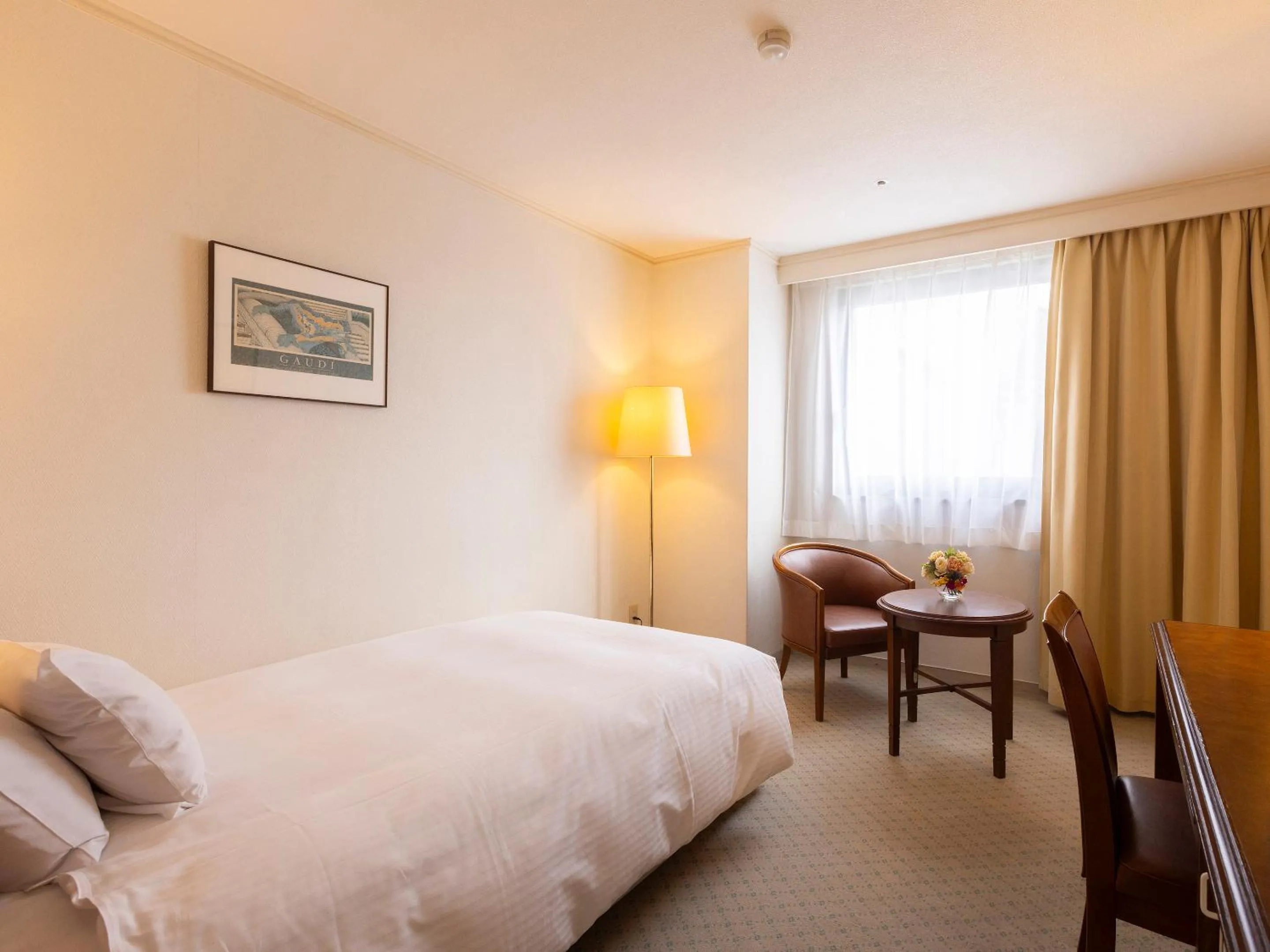 Photo of the whole room, Bed in Nagasaki International Hotel