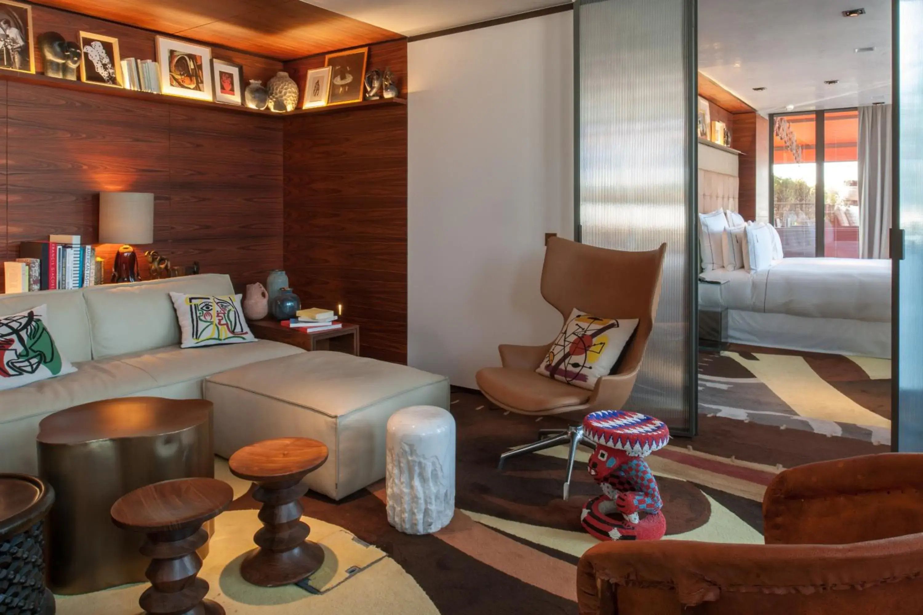 Bed in Brach Paris - Evok Collection Bed in Brach Paris - Evok Collection