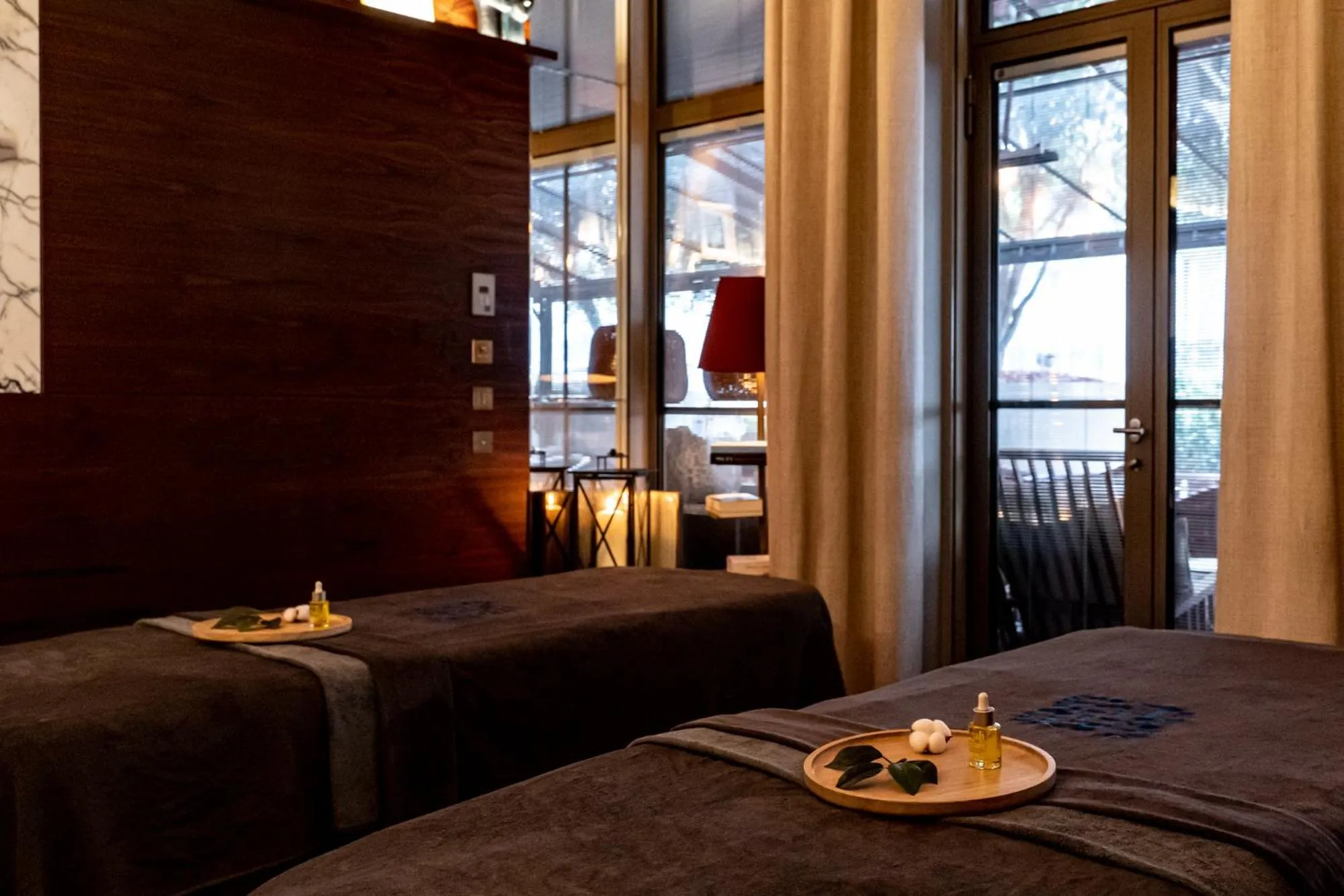 Bed in Brach Paris - Evok Collection