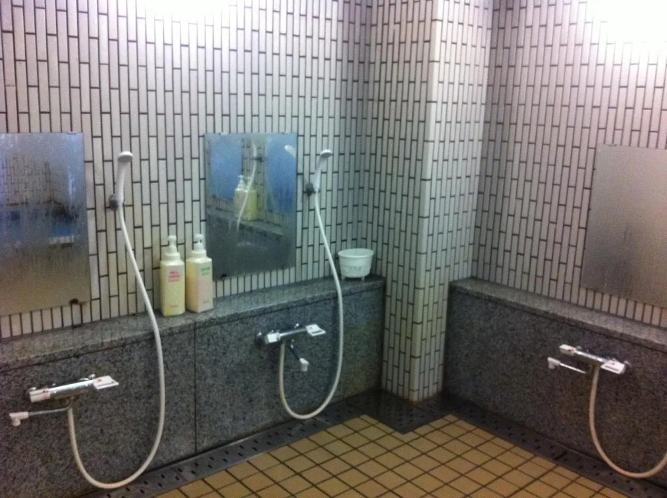 Shower in Hakodate Park Hotel