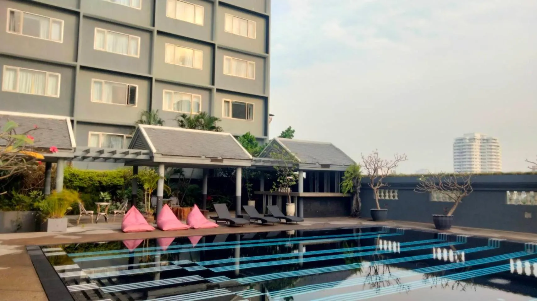 Swimming pool in Witz Bangkok Ramkhamhaeng