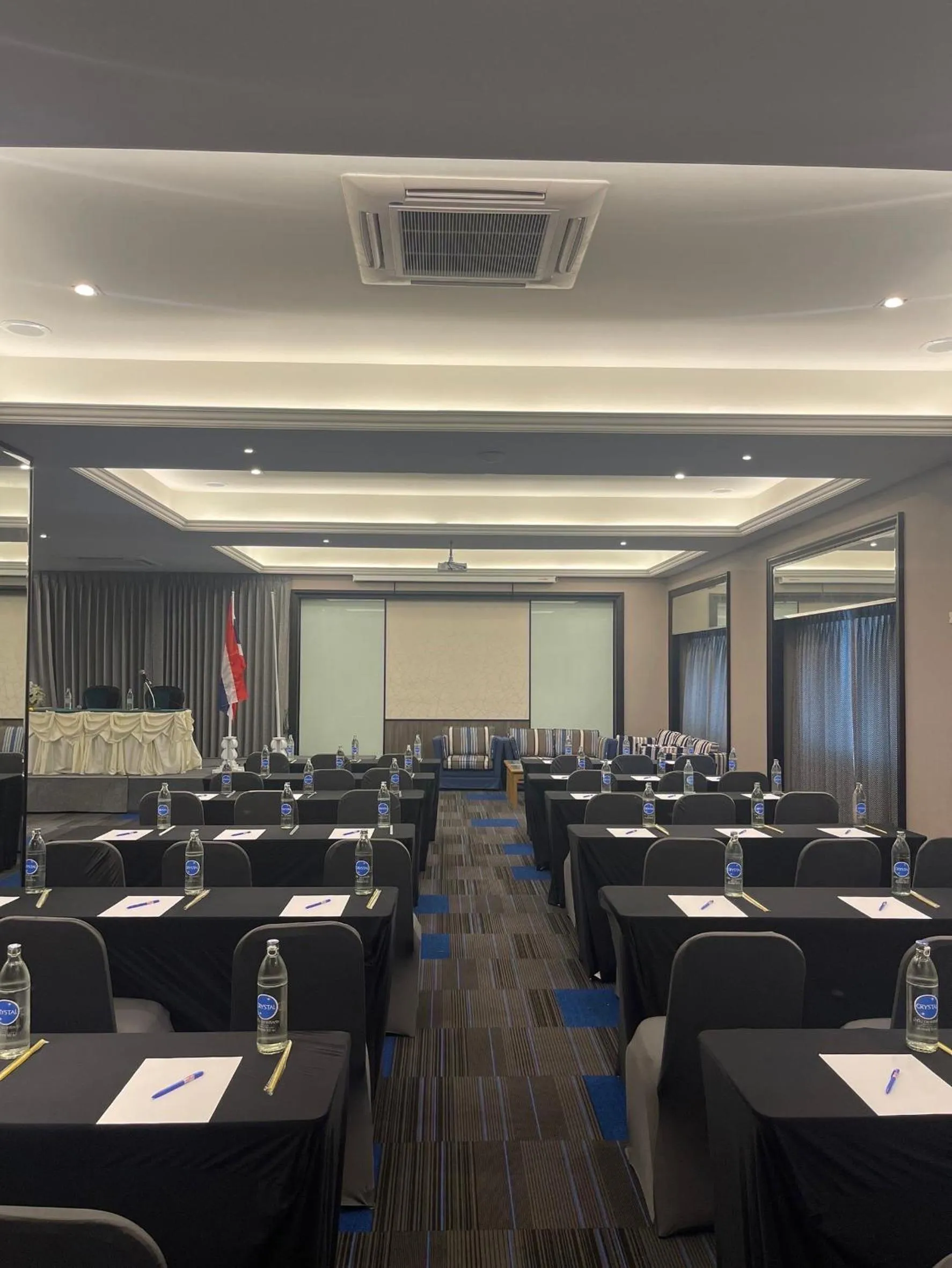 Meeting/conference room in Witz Bangkok Ramkhamhaeng