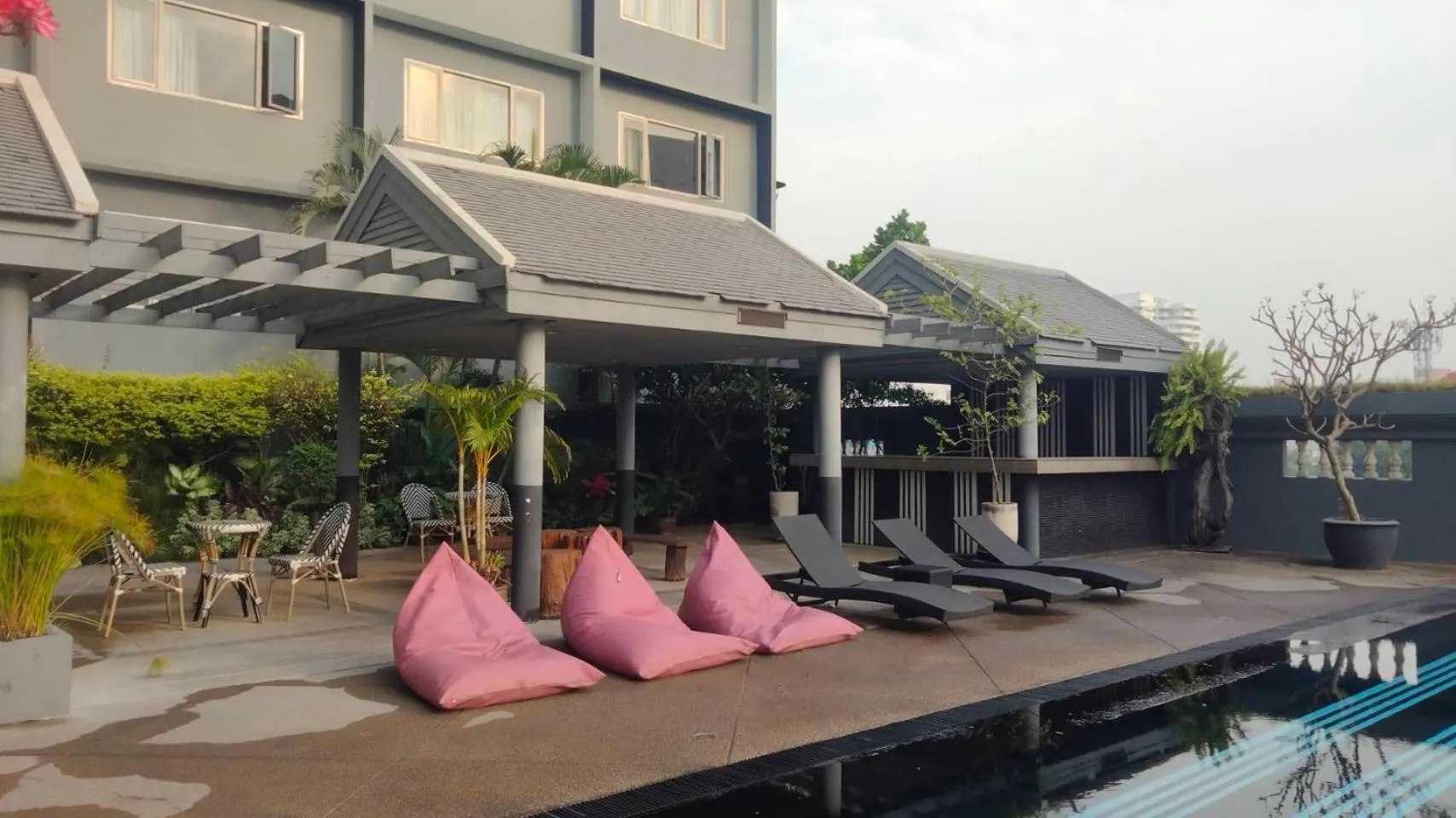 Swimming pool in Witz Bangkok Ramkhamhaeng