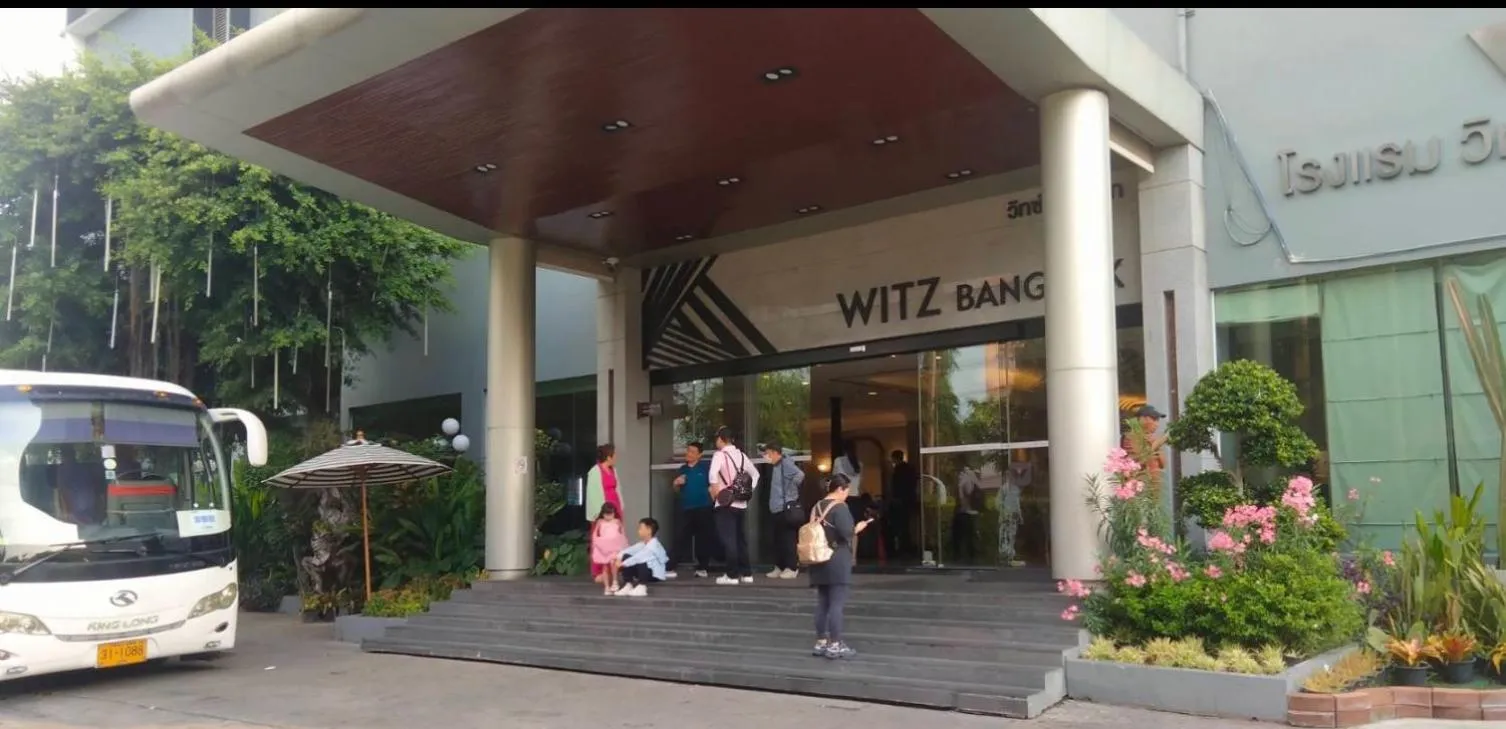 Property building in Witz Bangkok Ramkhamhaeng