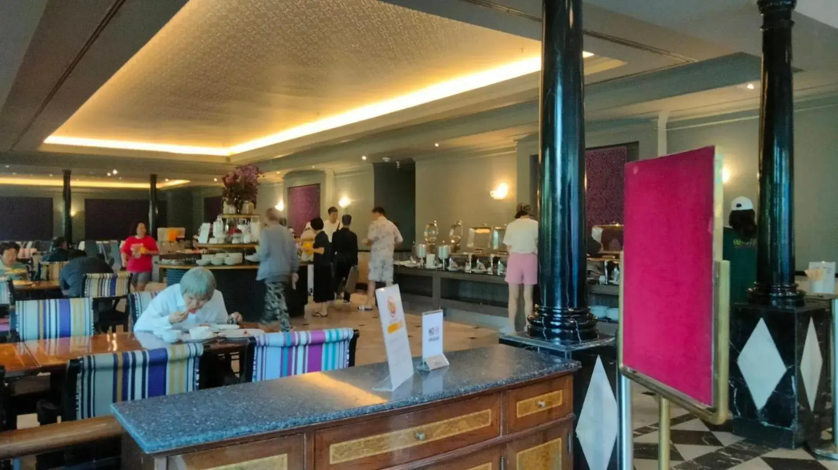 Restaurant/places to eat in Witz Bangkok Ramkhamhaeng Restaurant/places to eat in Witz Bangkok Ramkhamhaeng