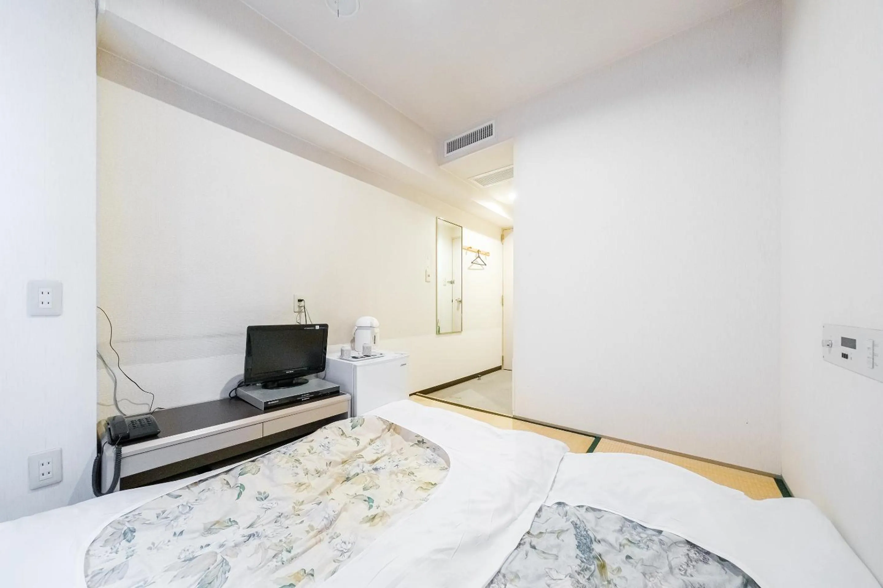 Bed in Tabist Annex Hotel Tetora Hakodate