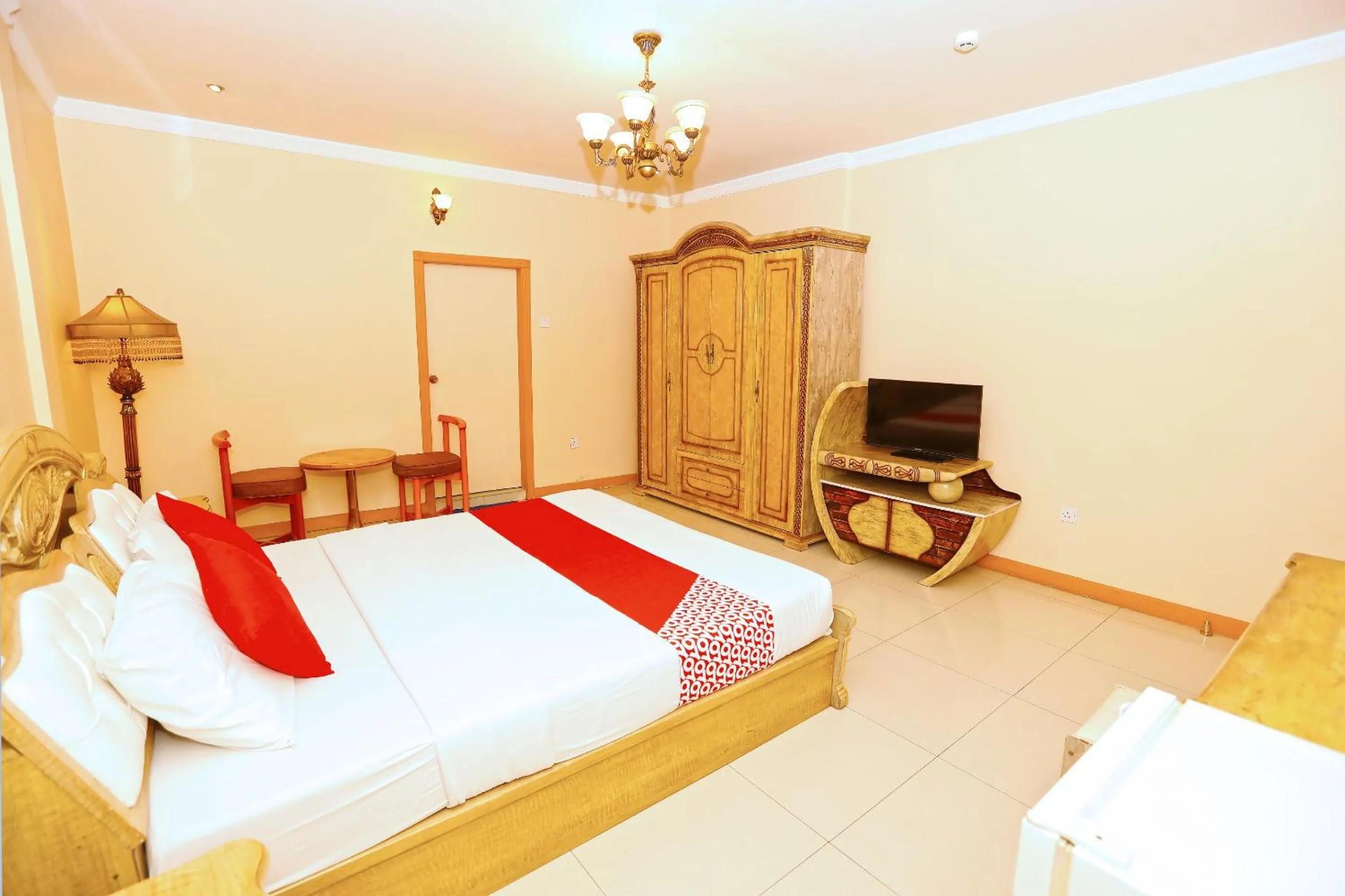 Bedroom, Bed in Sea Shell Hotel