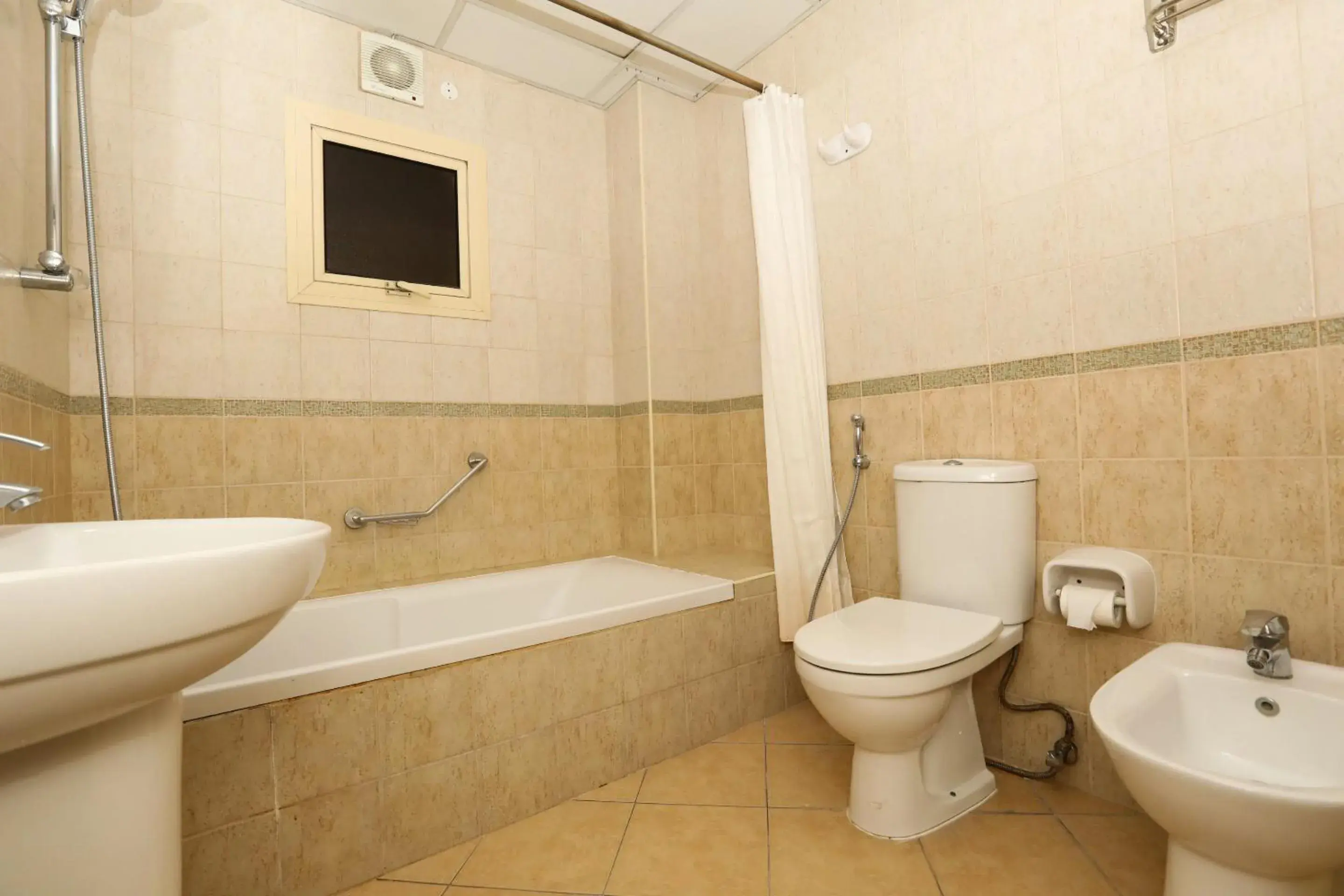 Bathroom in Sea Shell Hotel