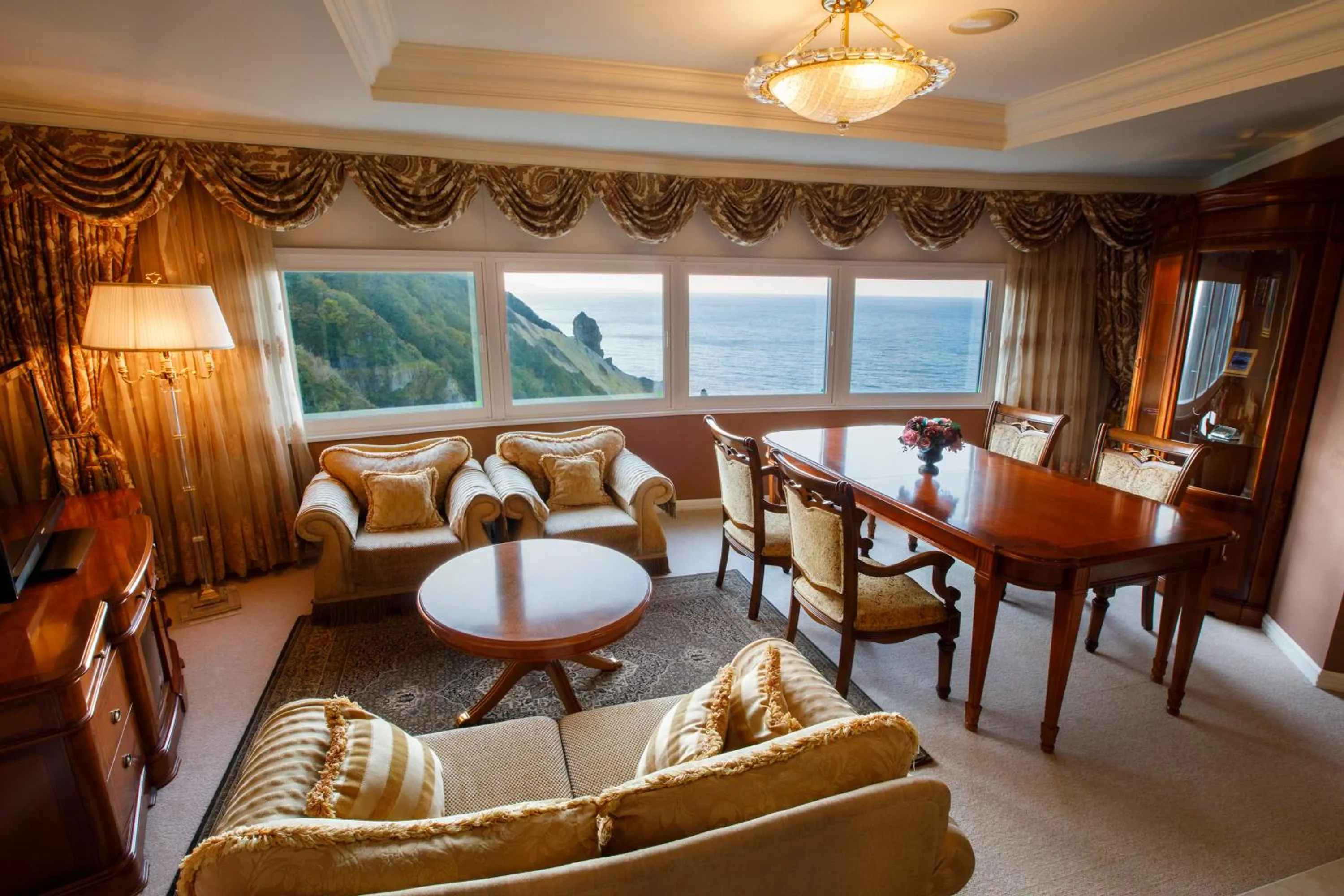 Living room in Hotel Neu Schloss Otaru