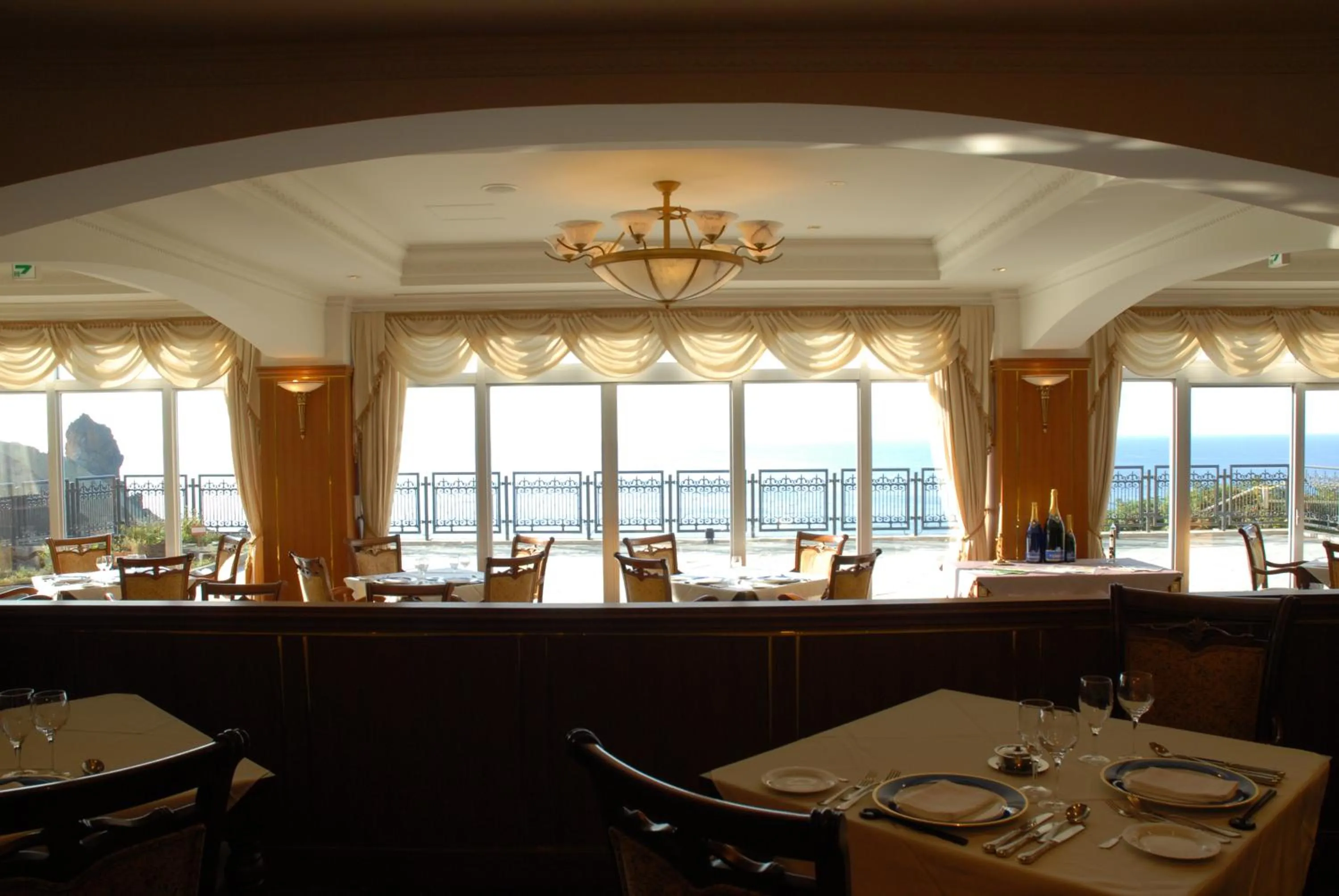 Restaurant/places to eat in Hotel Neu Schloss Otaru