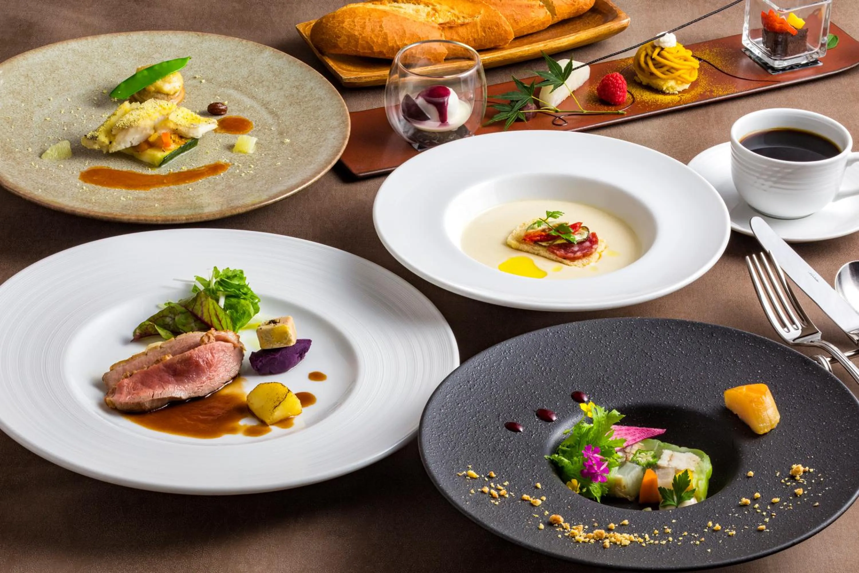 Dinner in Hotel Neu Schloss Otaru