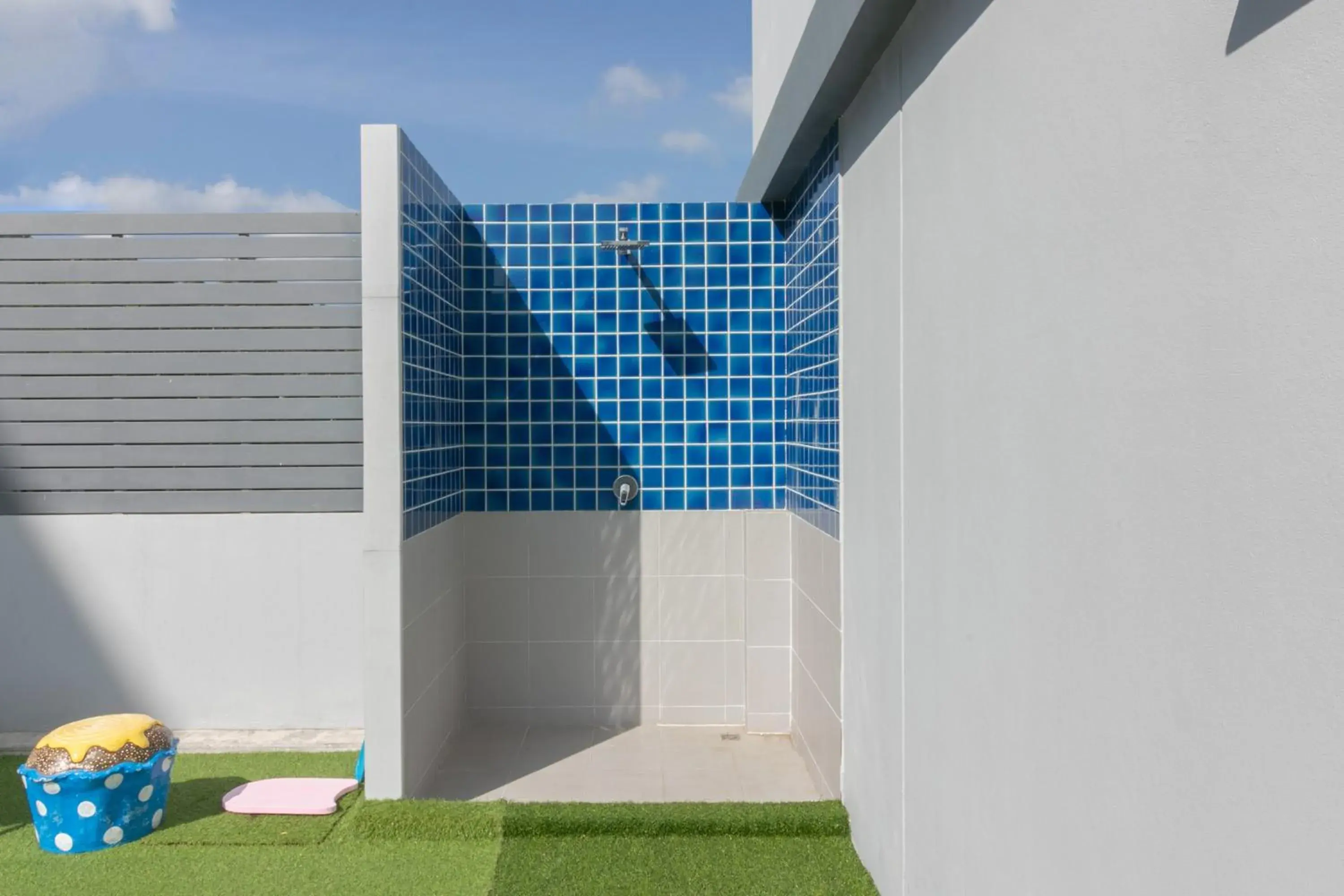 Shower in Carpio Hotel Phuket Shower in Carpio Hotel Phuket