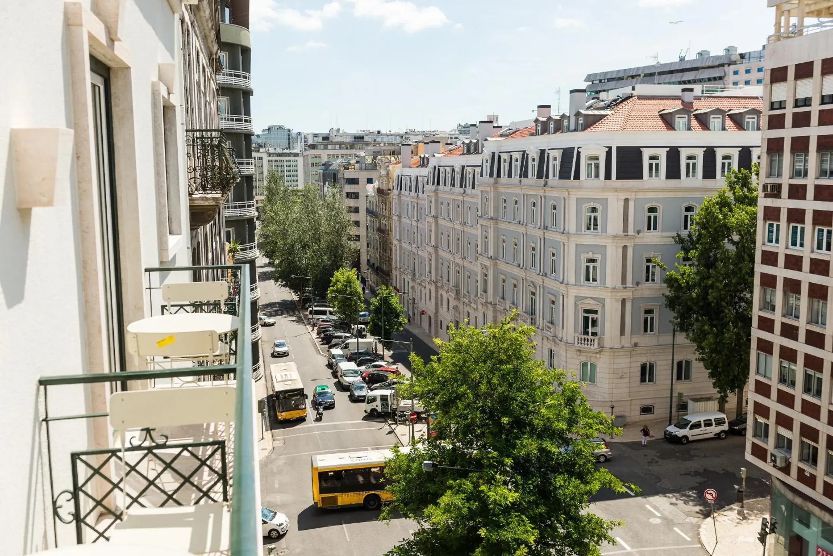 Property building in LX51 Studios & Suites by APT IIN - Lisbon Center Property building in LX51 Studios & Suites by APT IIN - Lisbon Center