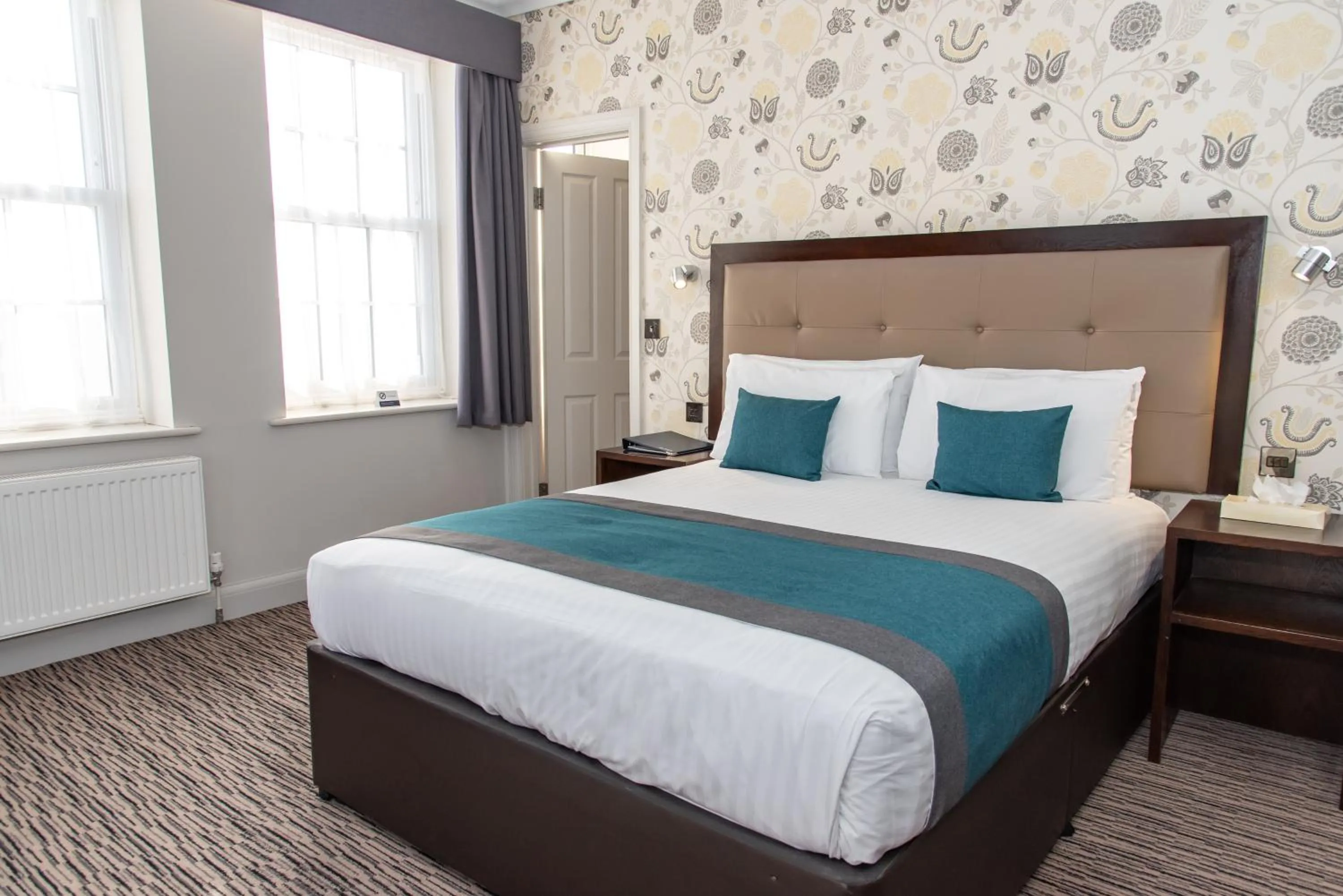 Bed in Kingscliff Hotel Holland on Sea